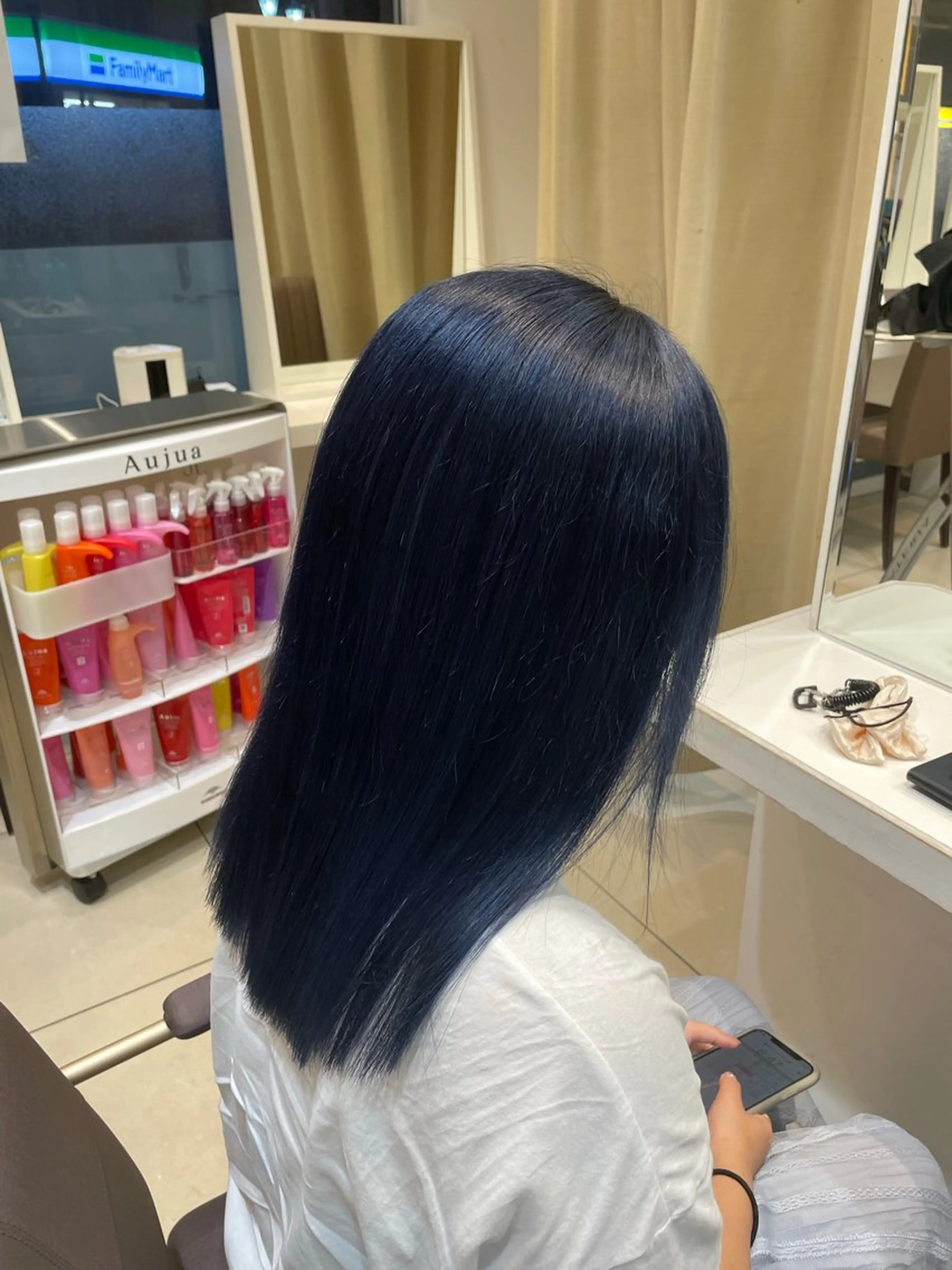 セミロング カラー ネイビーカラー カット ヘアカラー トリートメント 《ブリーチ/赤み消し /髪質改善》若松良樹のヘアスタイル