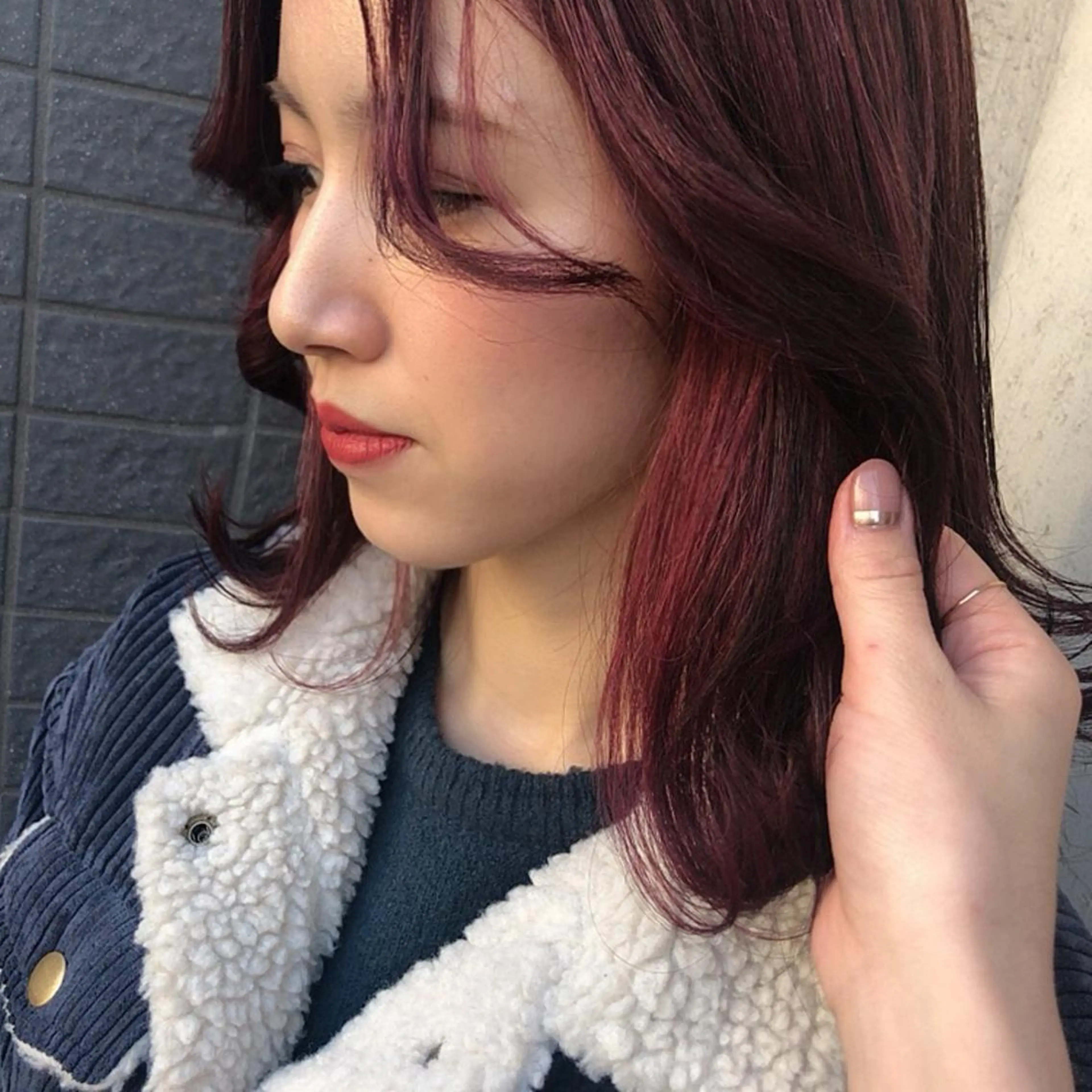 ミディアム カラー イヤリングカラー ハイライトカラー レッドカラー ハイライト オルチャンヘア 韓国風ヘア♡ runaのヘアスタイル