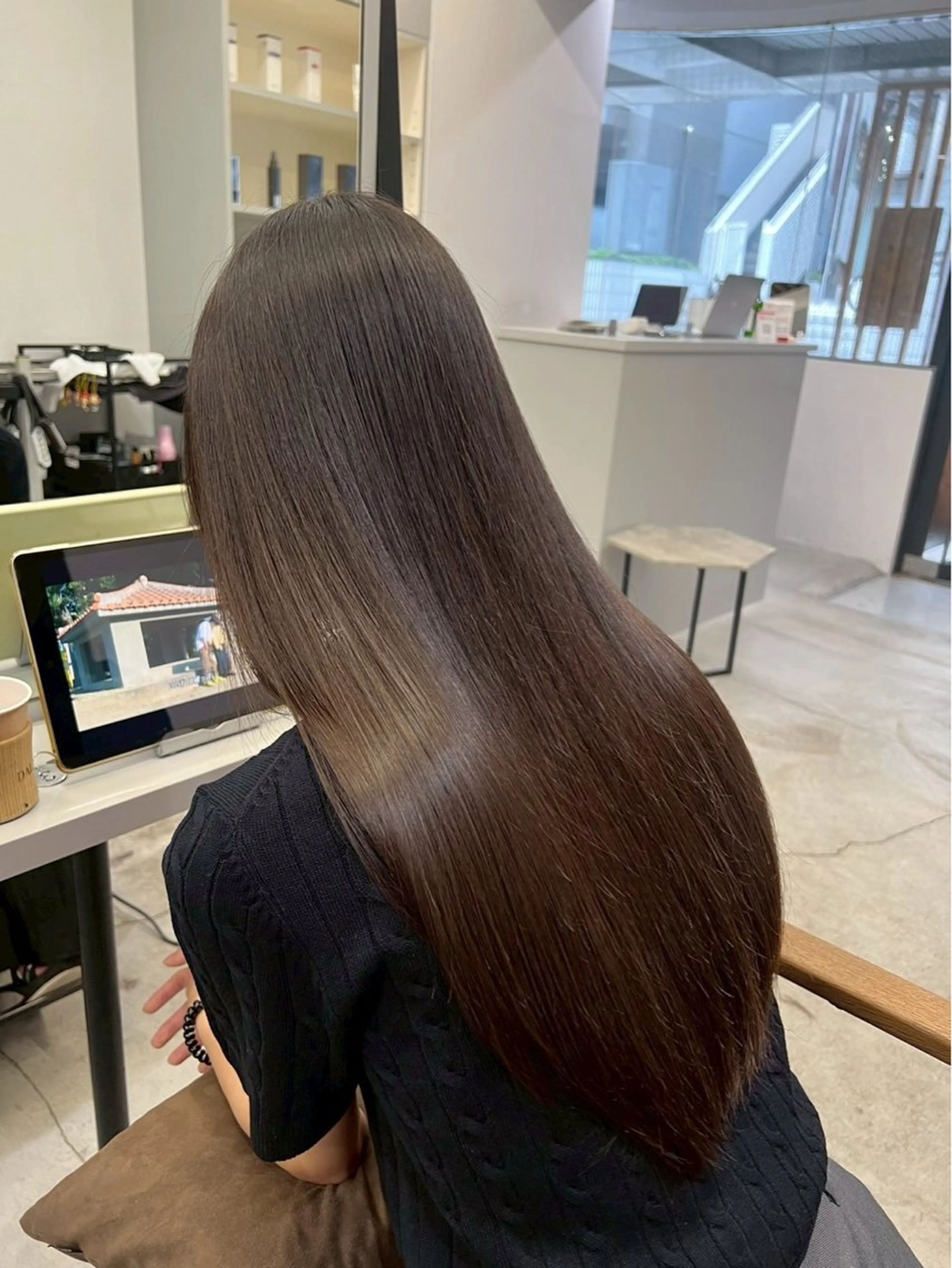 ロング パーマ 縮毛矯正 ハイトーンカラー が絶対可愛い✨泰聖✨のヘアスタイル