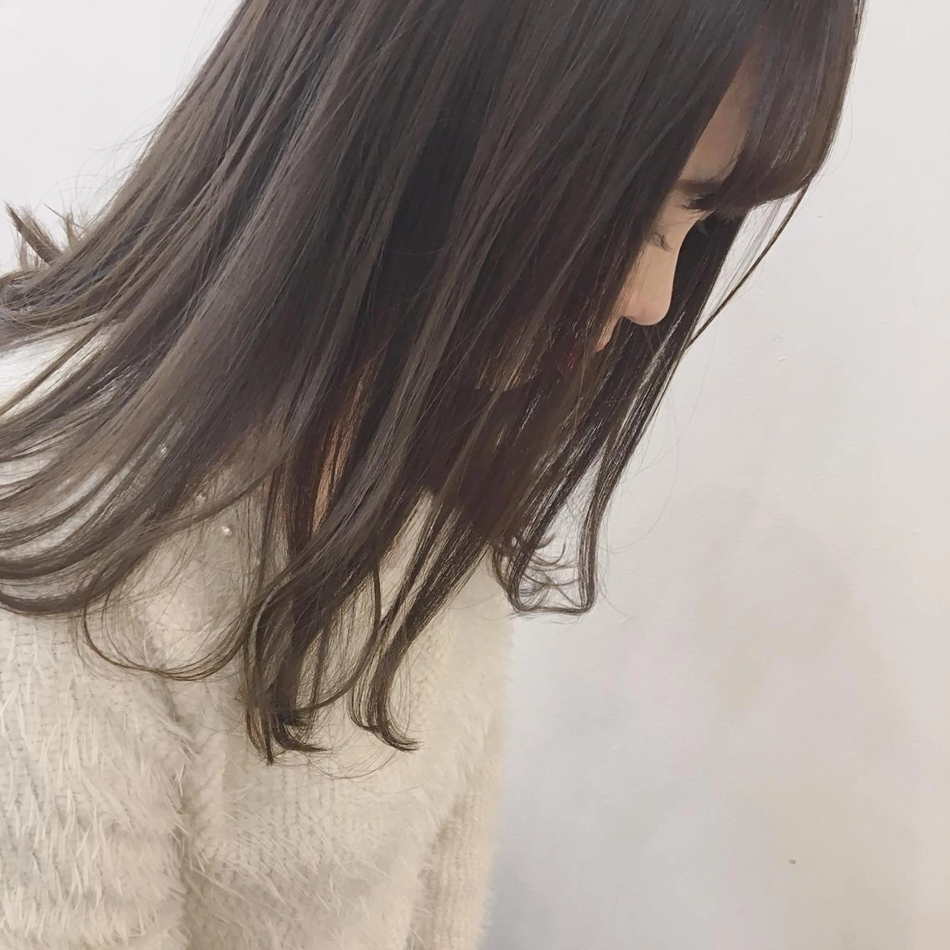 セミロング カラー ブリーチ グレージュ ブリーチなしカラー beauty   beast 西新店のヘアスタイル