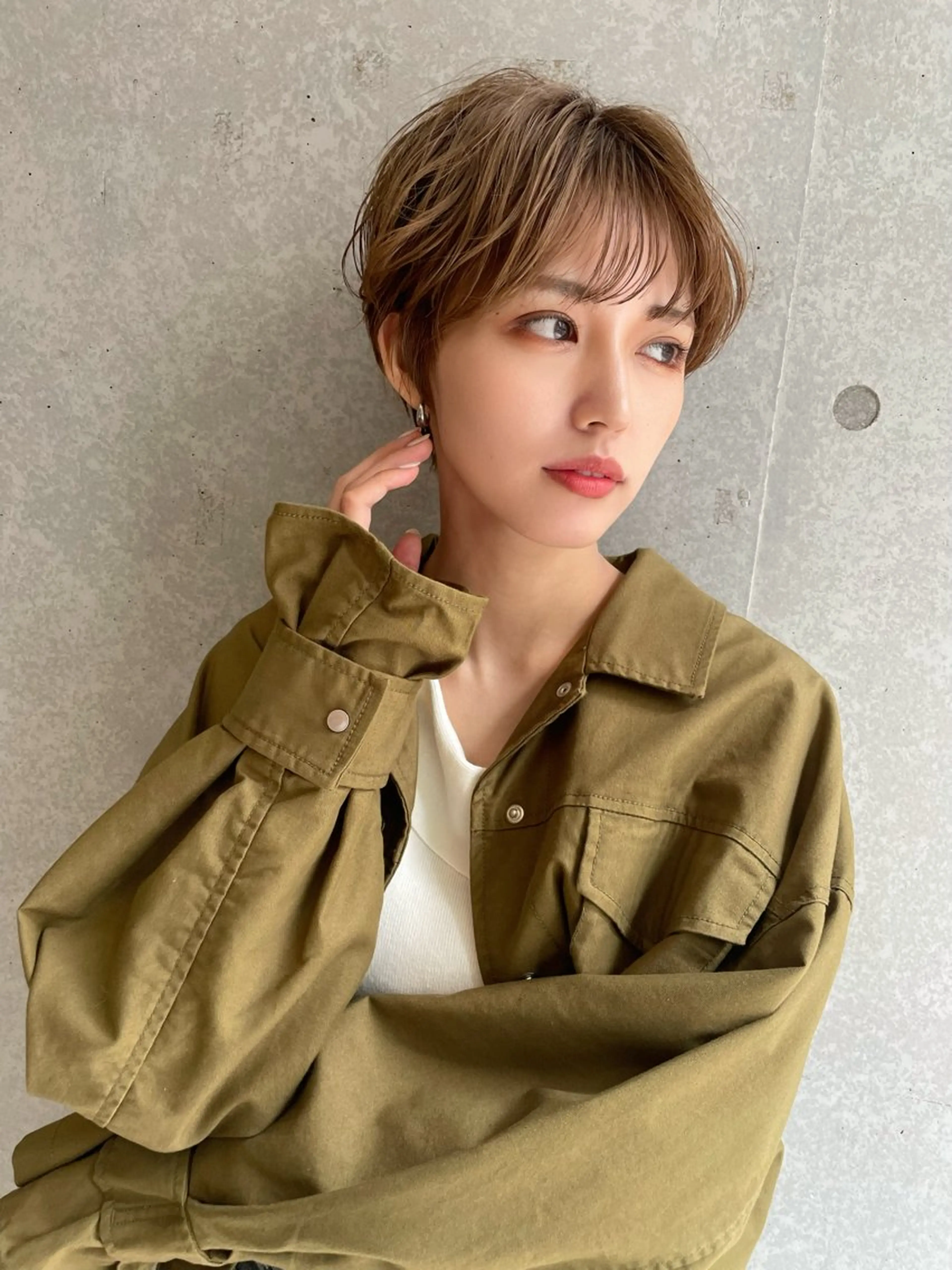 ショート レイヤー/韓国/ 顔周り/しんやのヘアスタイル