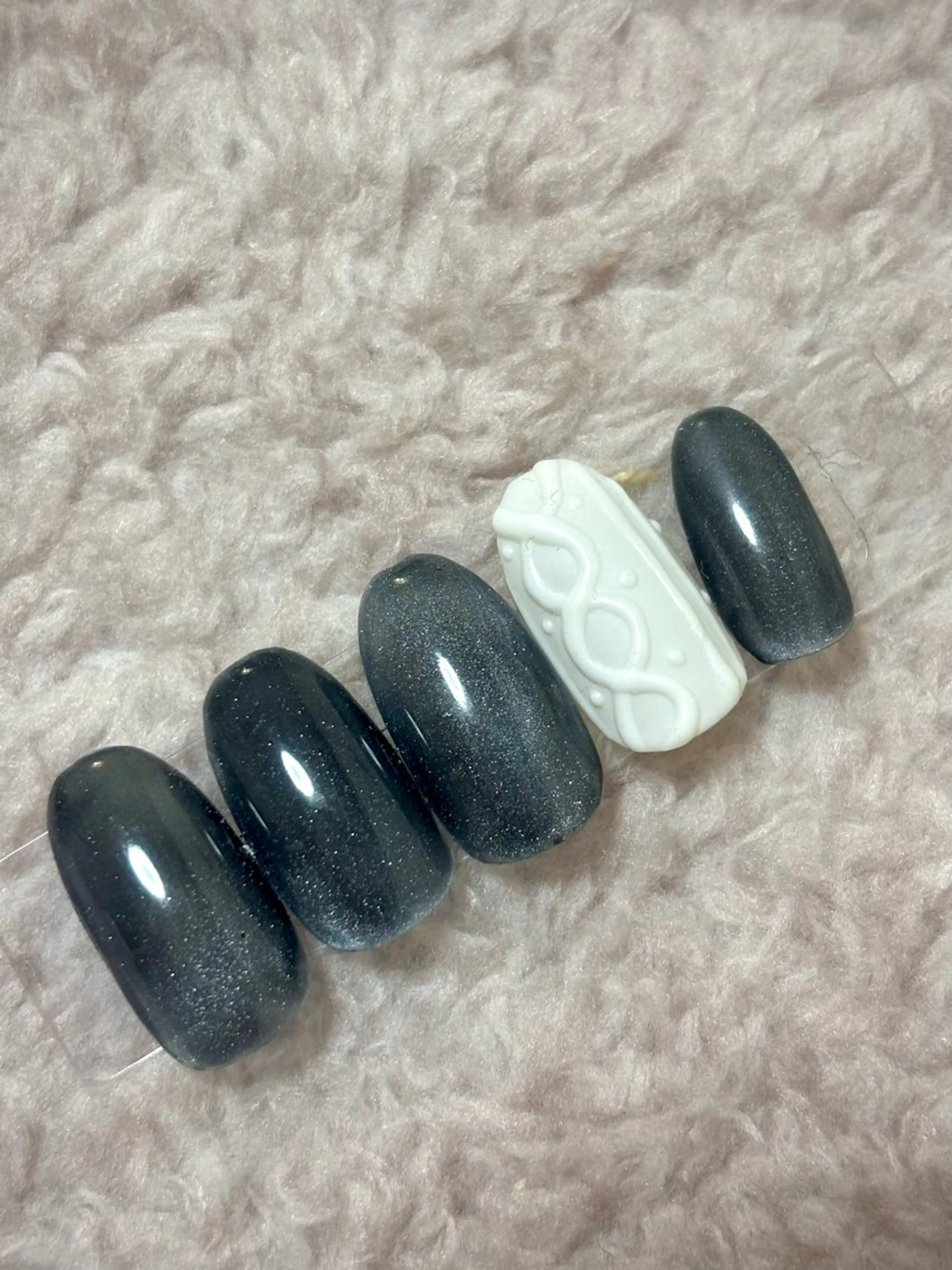 ネイル ゆうちゃんカット専門店所属・ゆうちゃんネイル フィルイン対応サロンのネイルデザイン