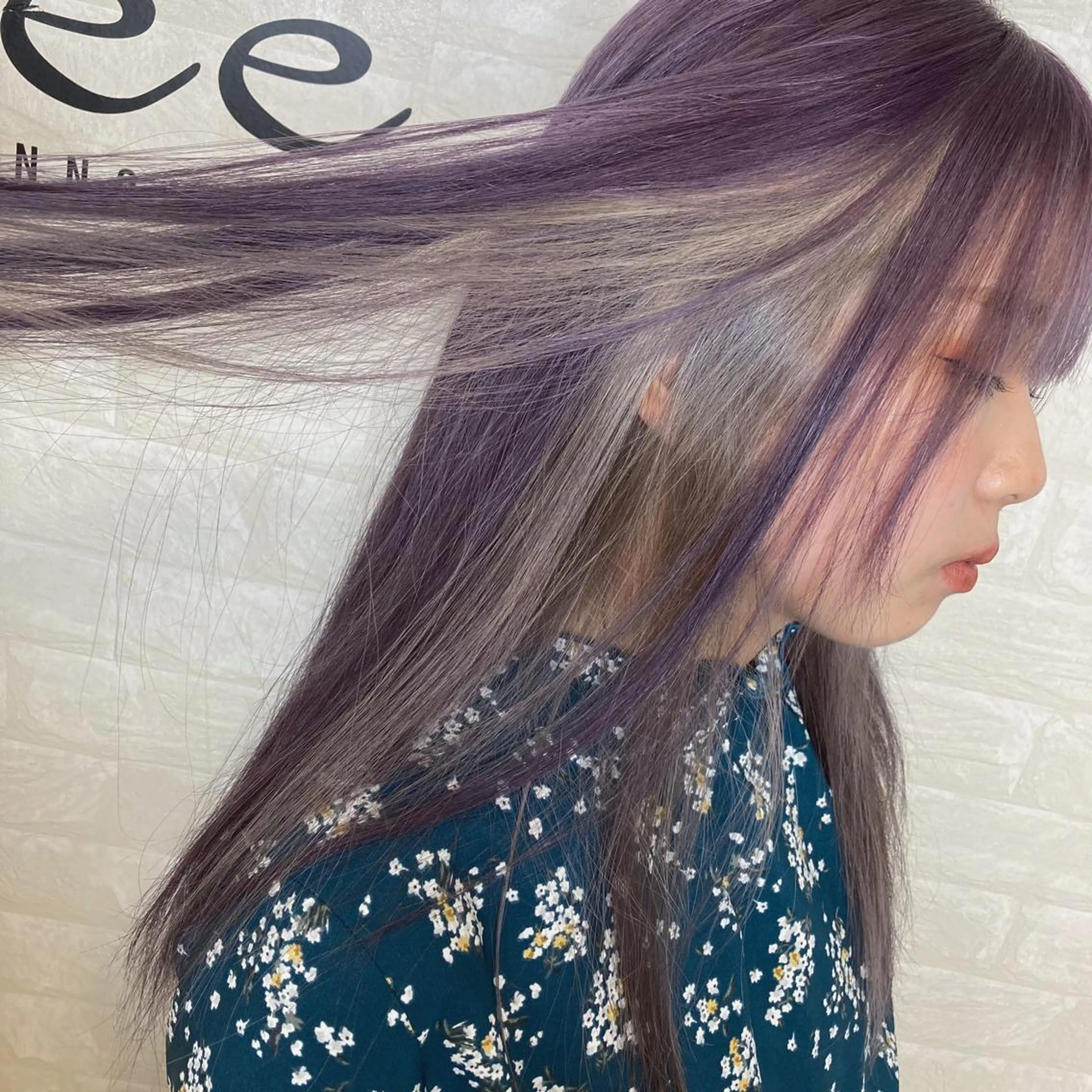 セミロング lien ヒジリのヘアスタイル