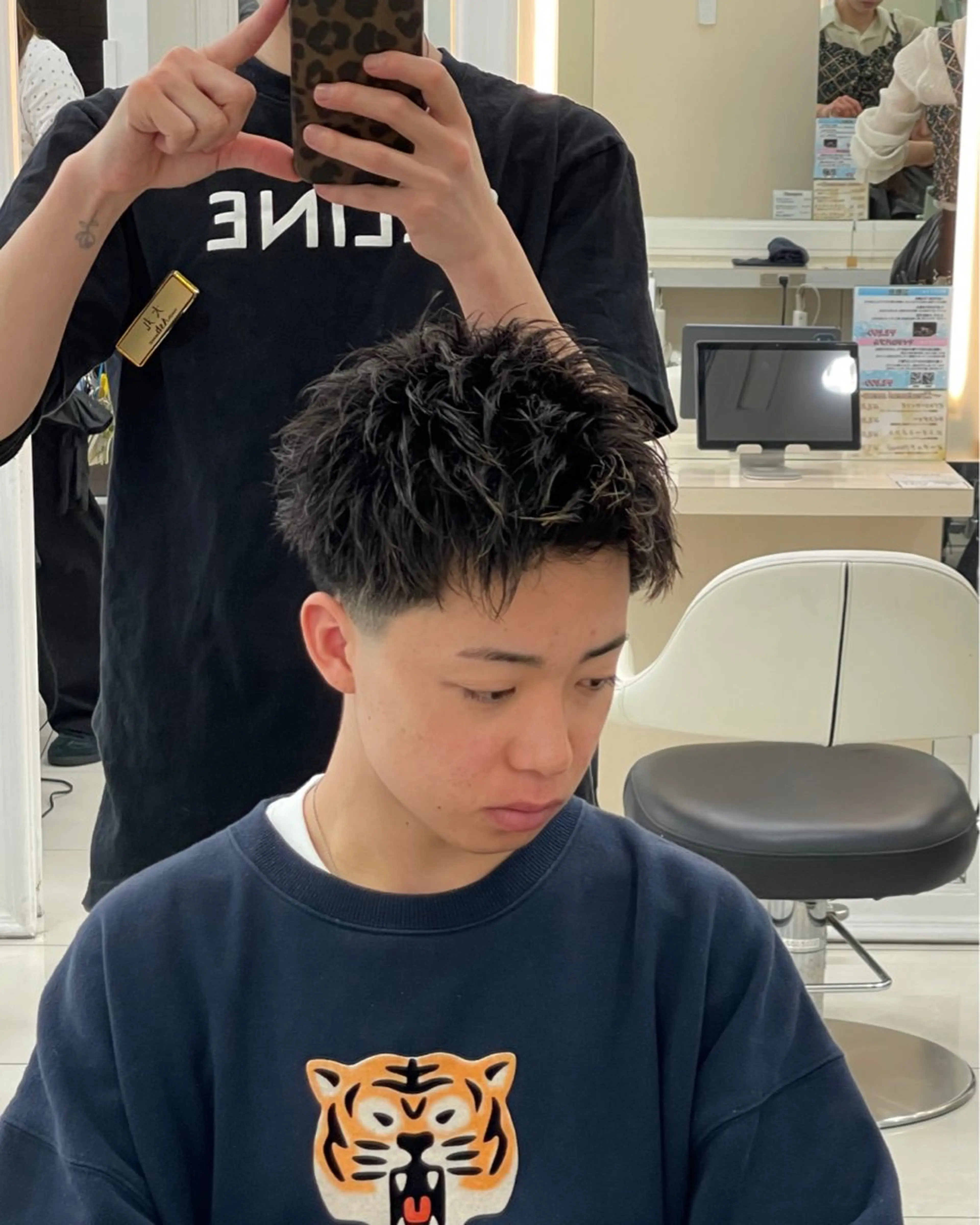 メンズ ヘッドスパ ヘアセット Ash 大丸優希のヘアスタイル