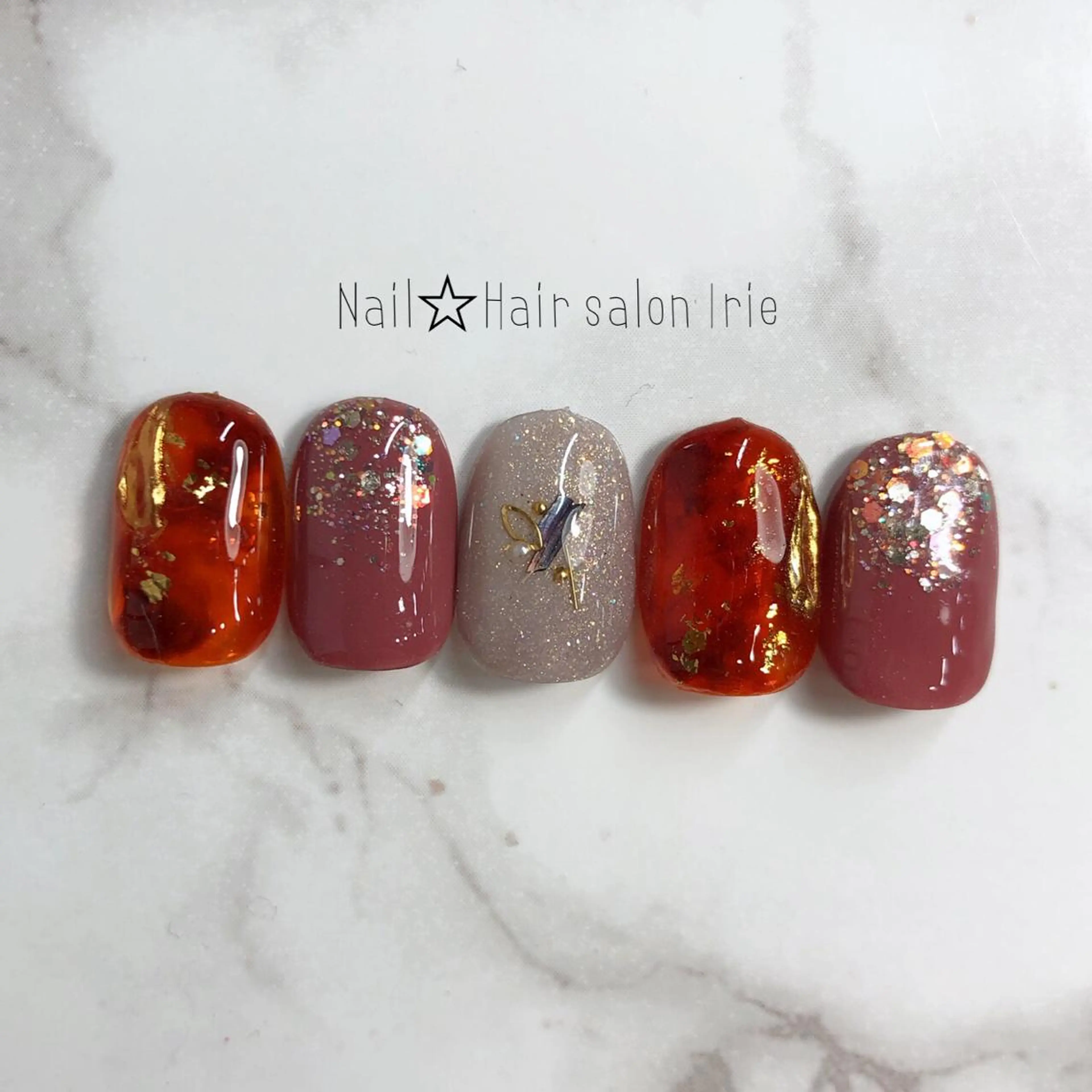 ネイル べっ甲ネイル ハンドネイル Hair salon Irie所属・與儀 知佳のネイルデザイン