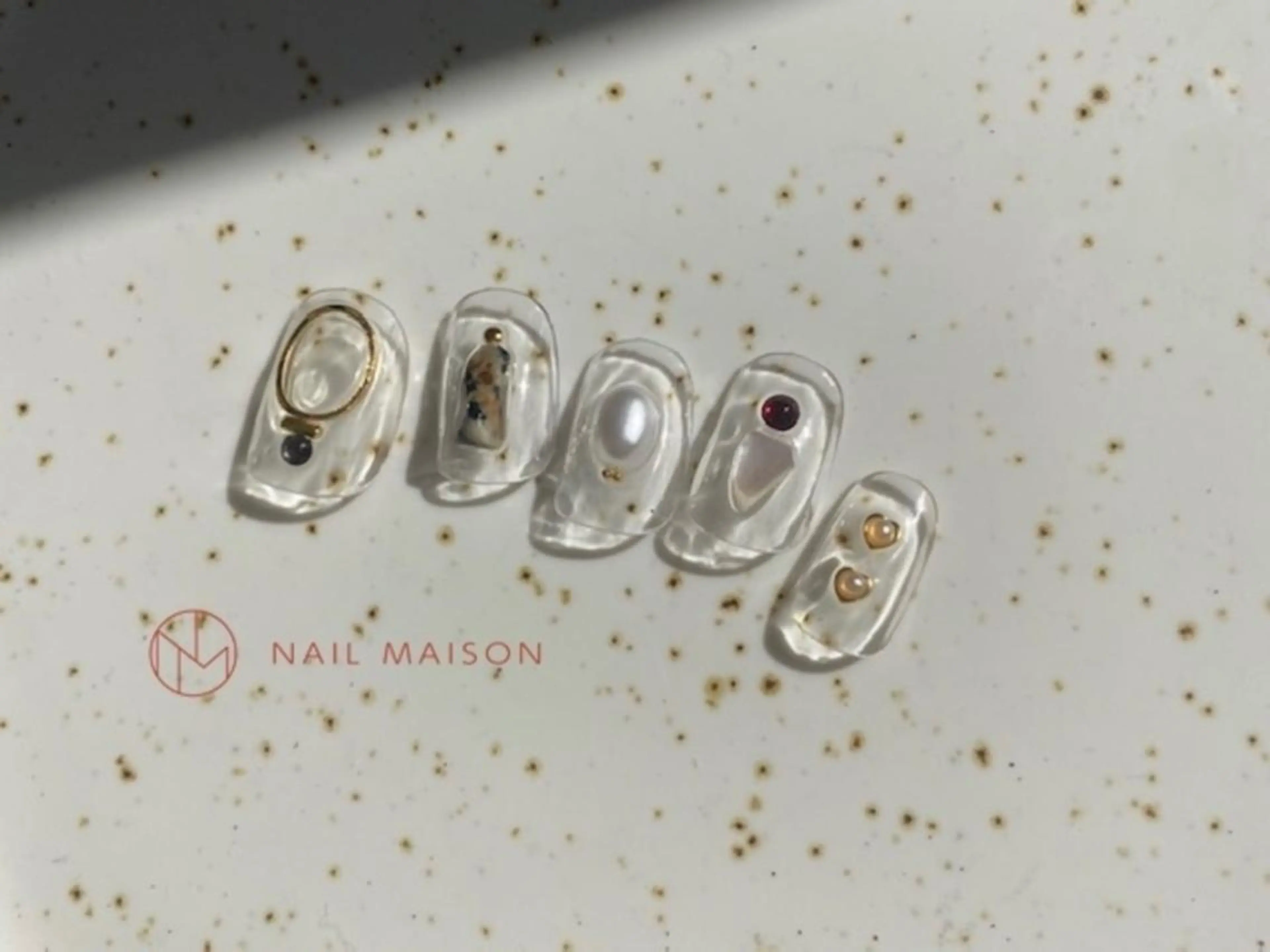 ネイル クリアネイル T RIRIKAのネイルデザイン