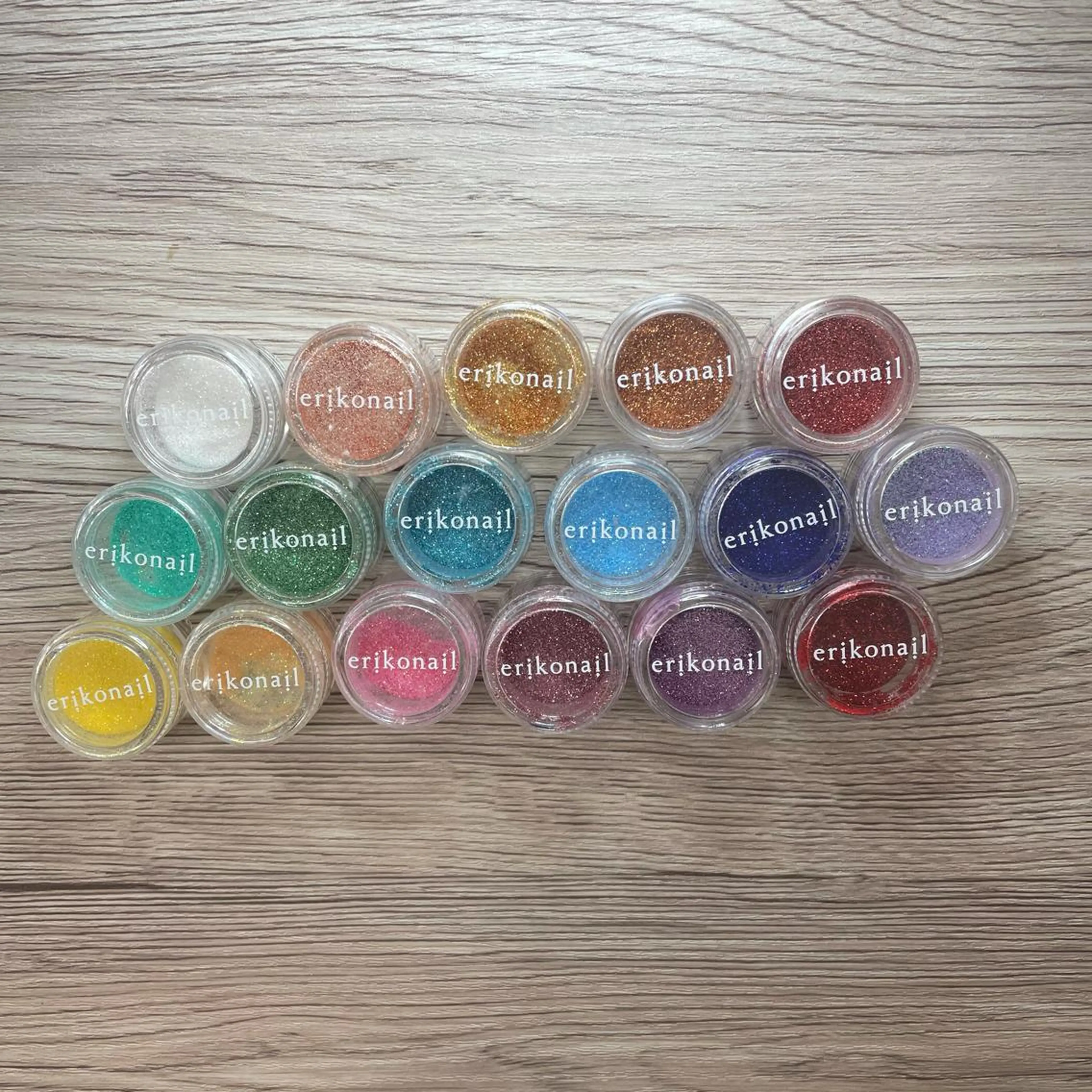 ネイル ﾔｽﾀﾞ ﾐﾅのネイルデザイン