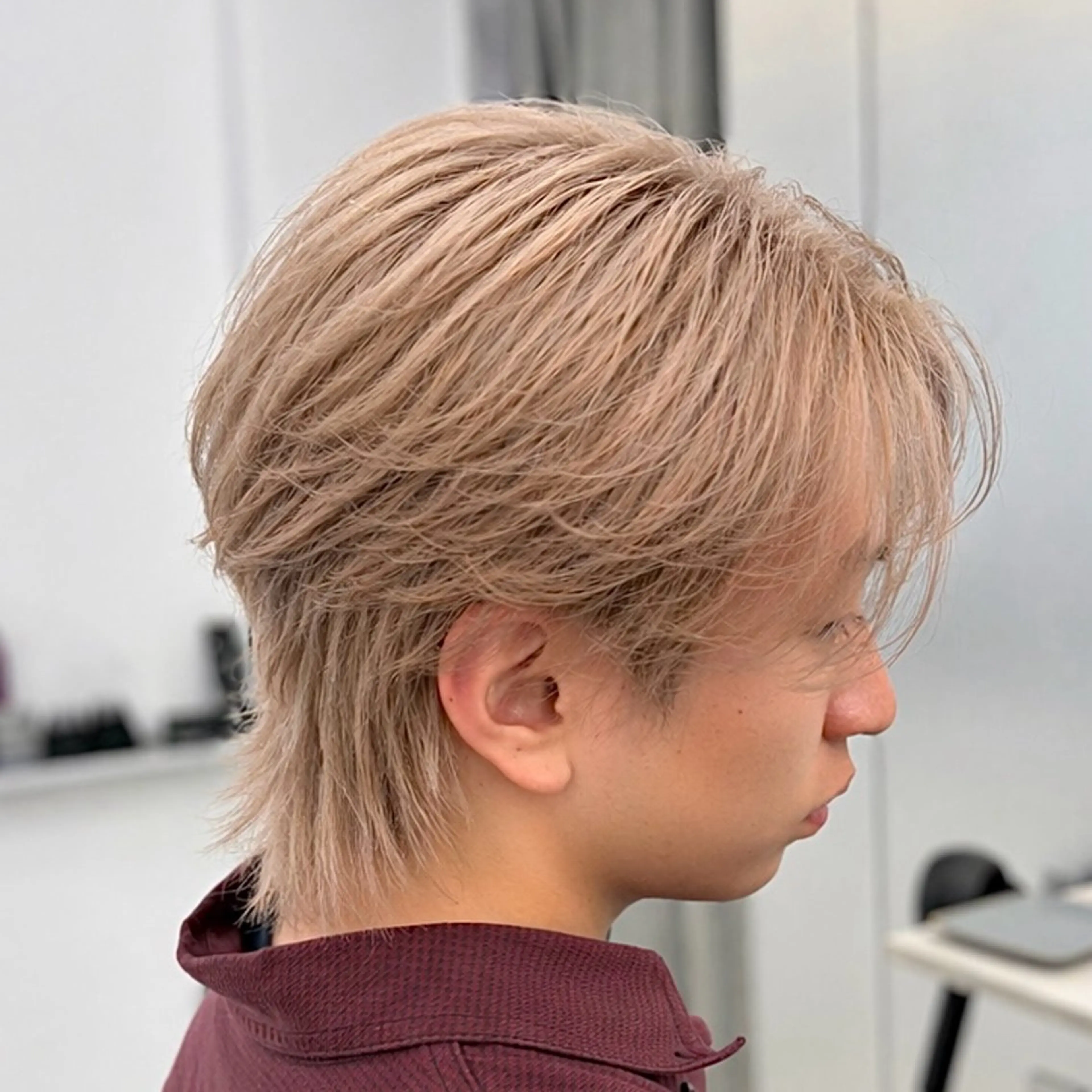 ミディアム カラー メンズ カット ヘアカラー トリートメント ʜᴀʀᴜᴋᴀ♱メンズ ウルフ/ブリーチのヘアスタイル