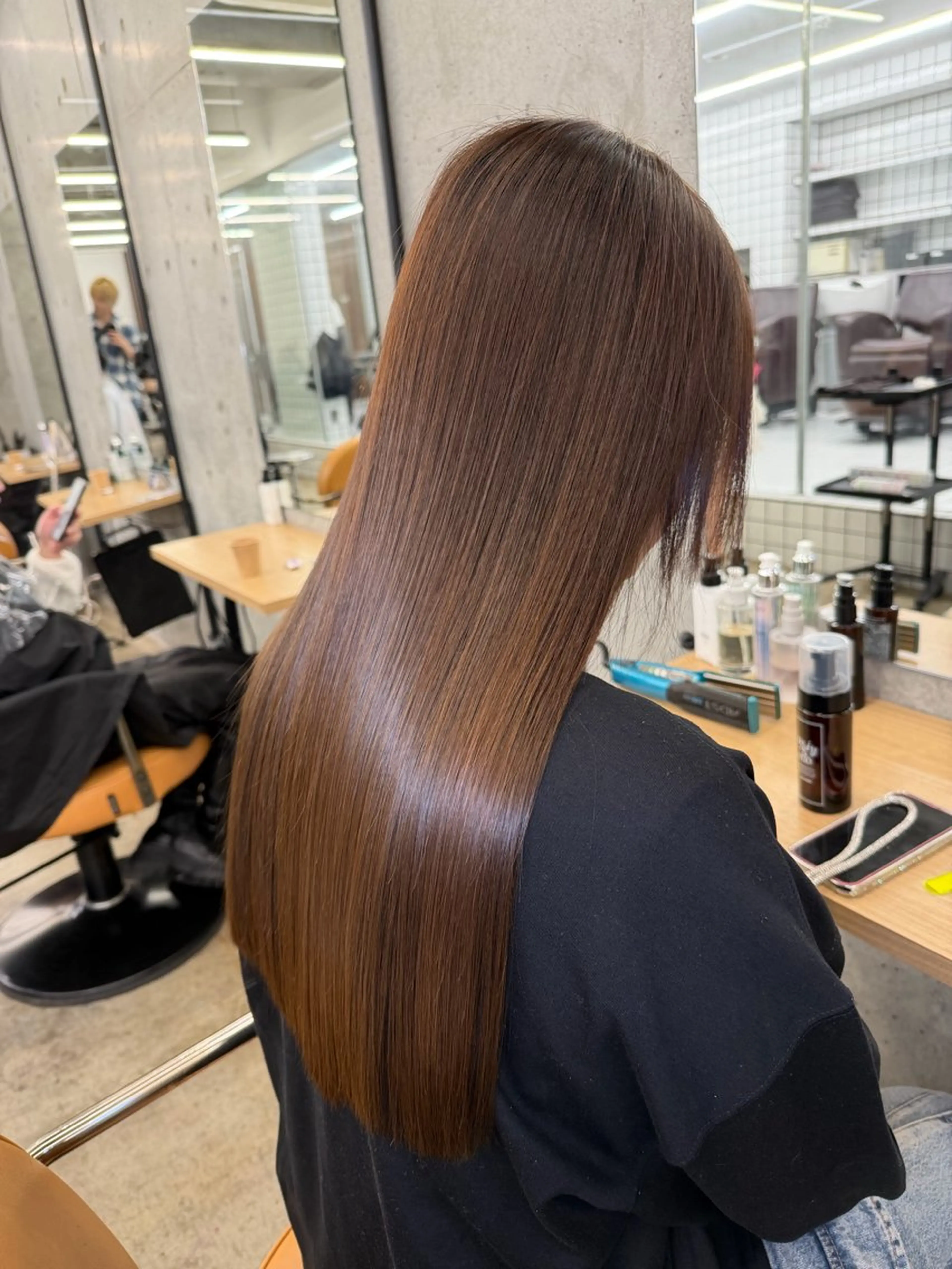 ロング 髪質改善 レイヤーカット 縮毛矯正 トリートメント 縮毛矯正 トリートメント 髪質改善×縮毛矯正× 艶カラー　吉原和磨のヘアスタイル