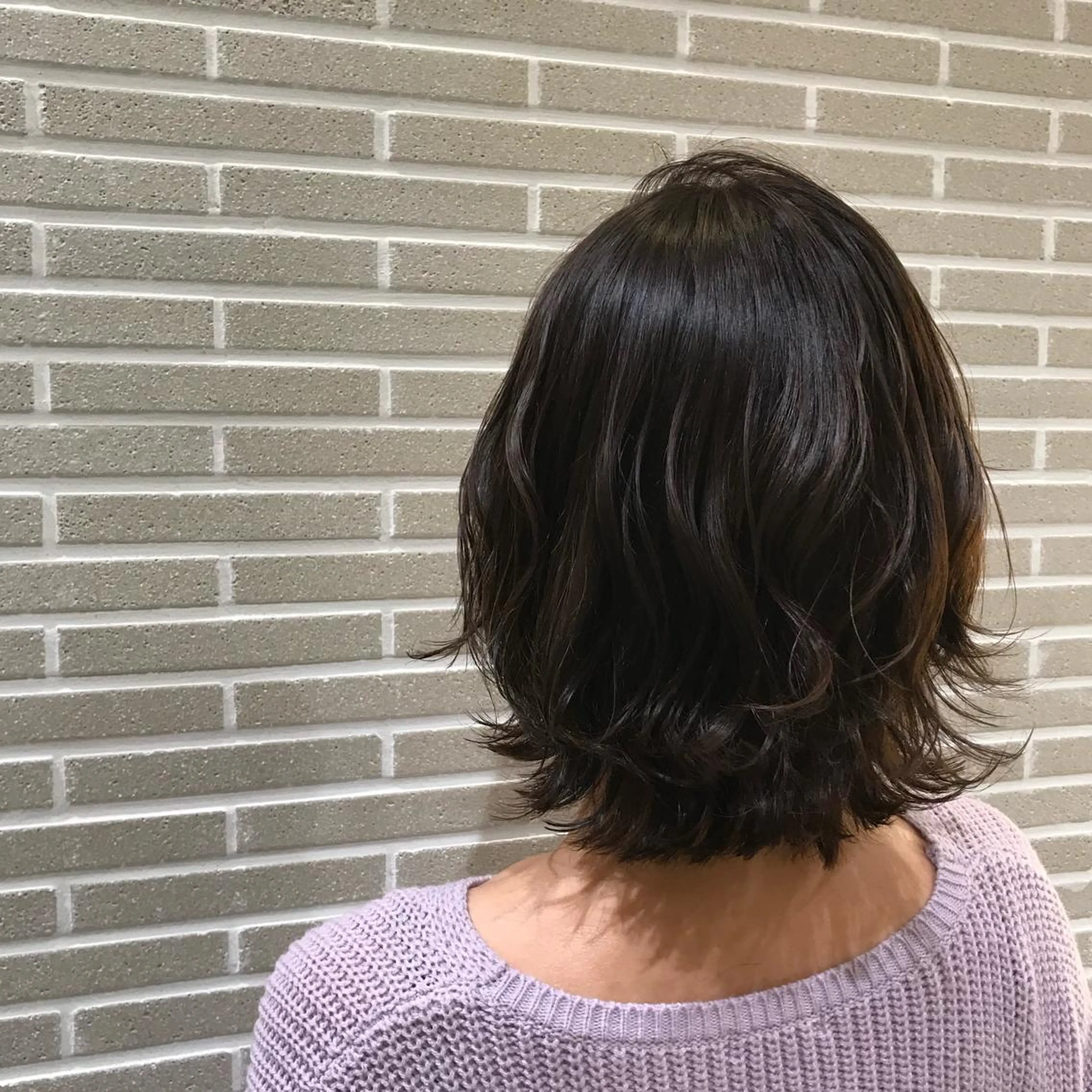 ミディアム カット ヘアカラー トリートメント 植田 菜月のヘアスタイル