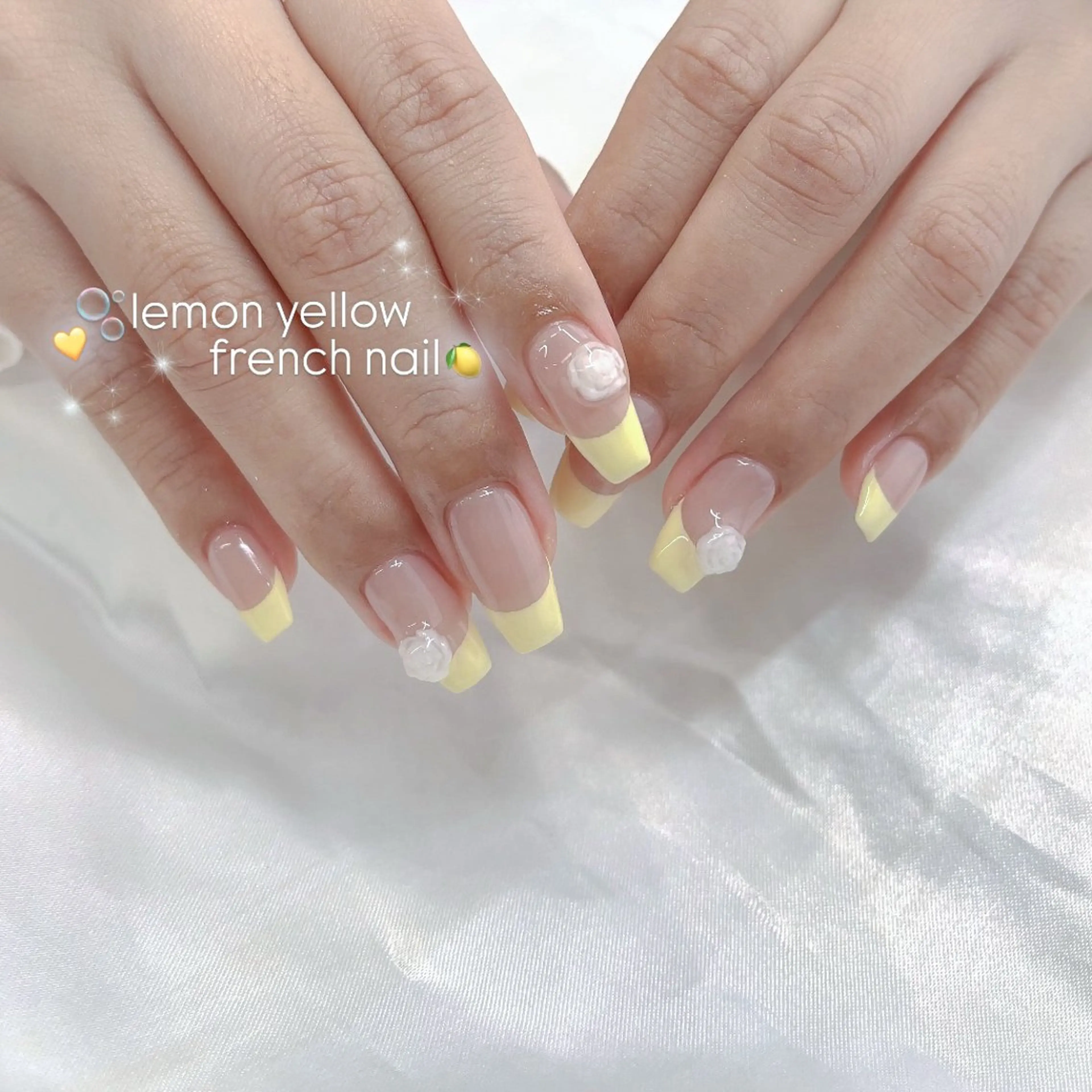 ネイル 【LILY】 ainaのネイルデザイン