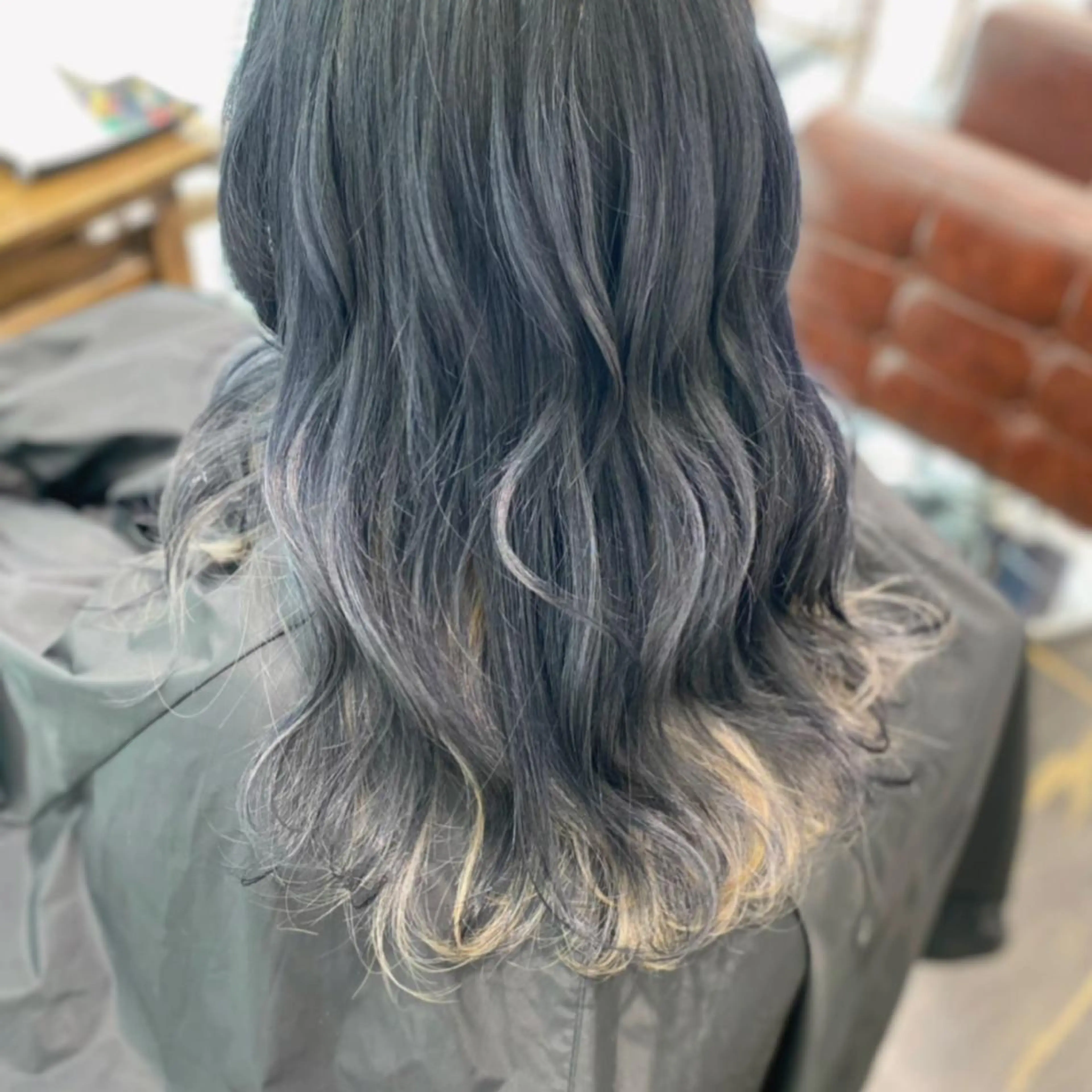 ロング ヘアカラー 田中 優のヘアスタイル