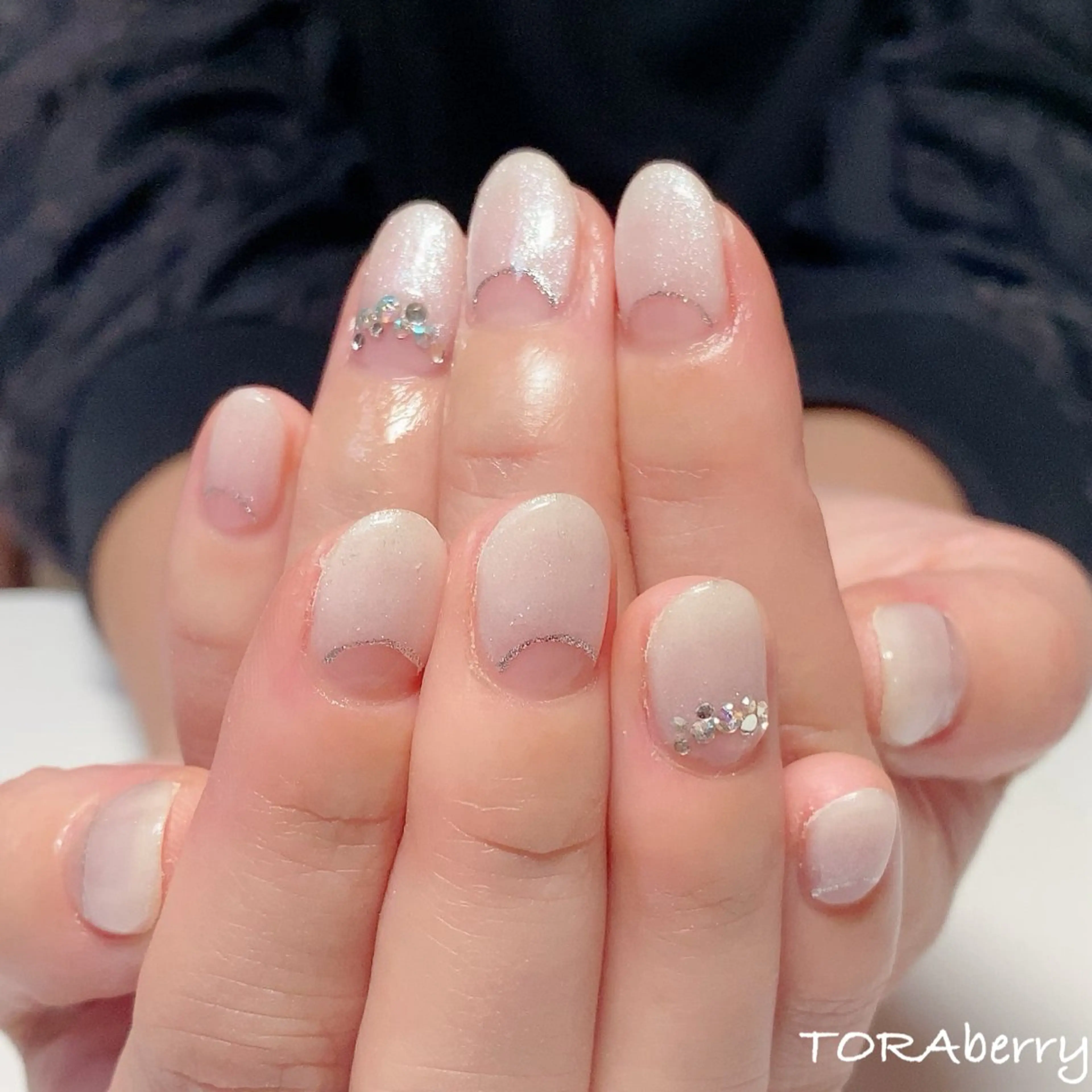 ネイル ハンドネイル ネイリスト なつみのネイルデザイン