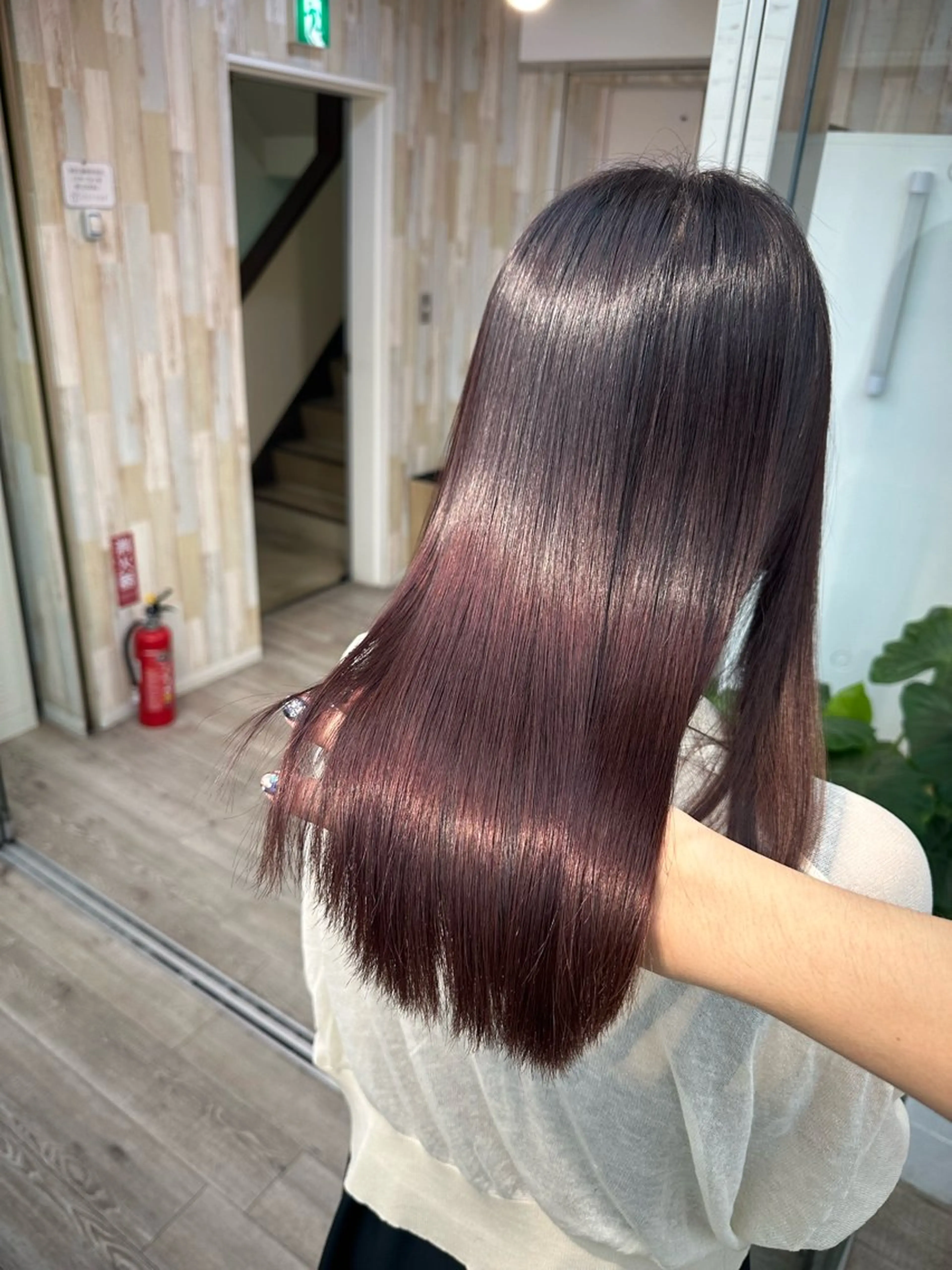 セミロング カット ヘアカラー トリートメント KEIGO/ ブリーチ、矯正特化のヘアスタイル