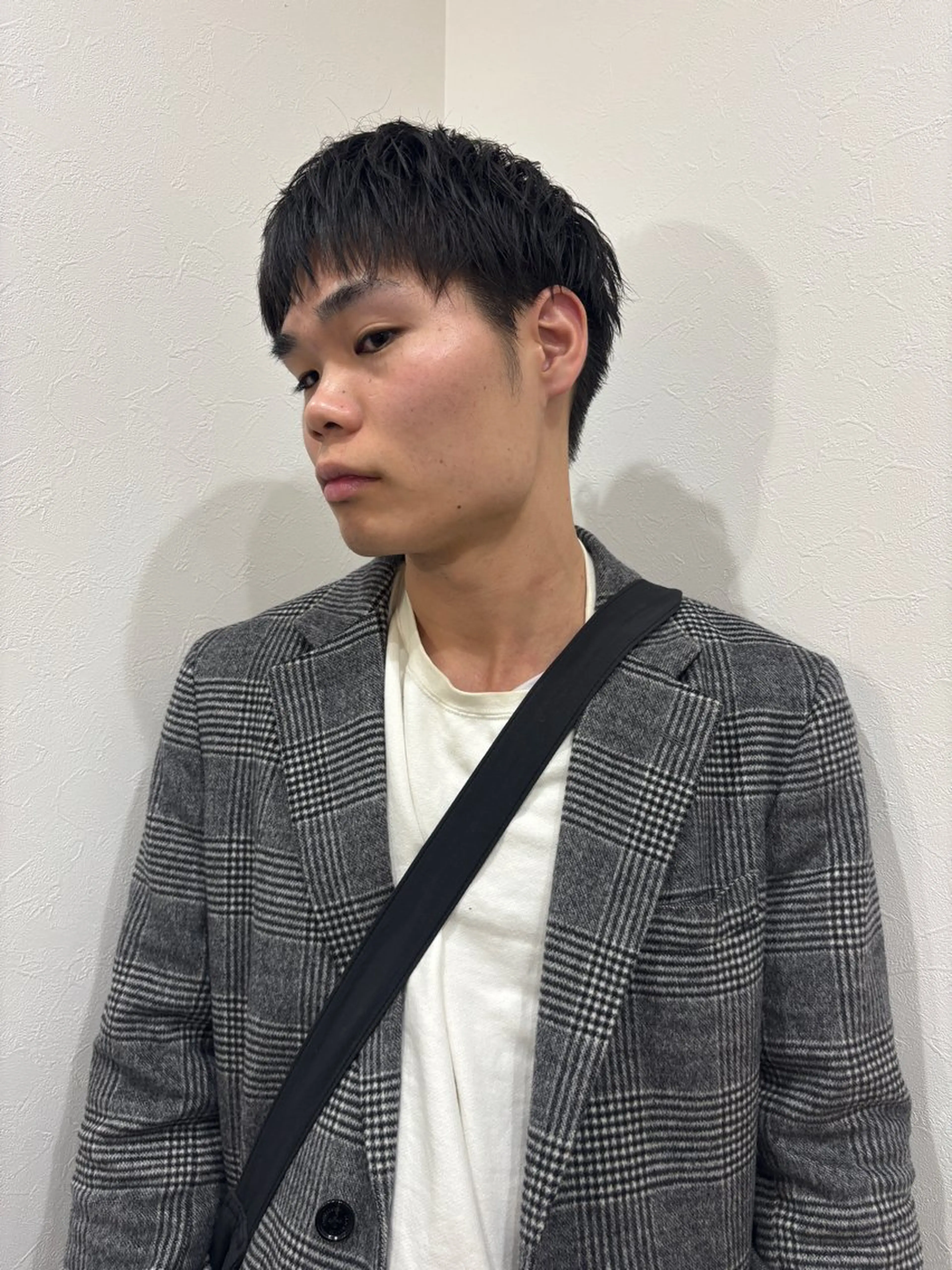 ショート too good所属・gouru 難波美容師のヘアスタイル