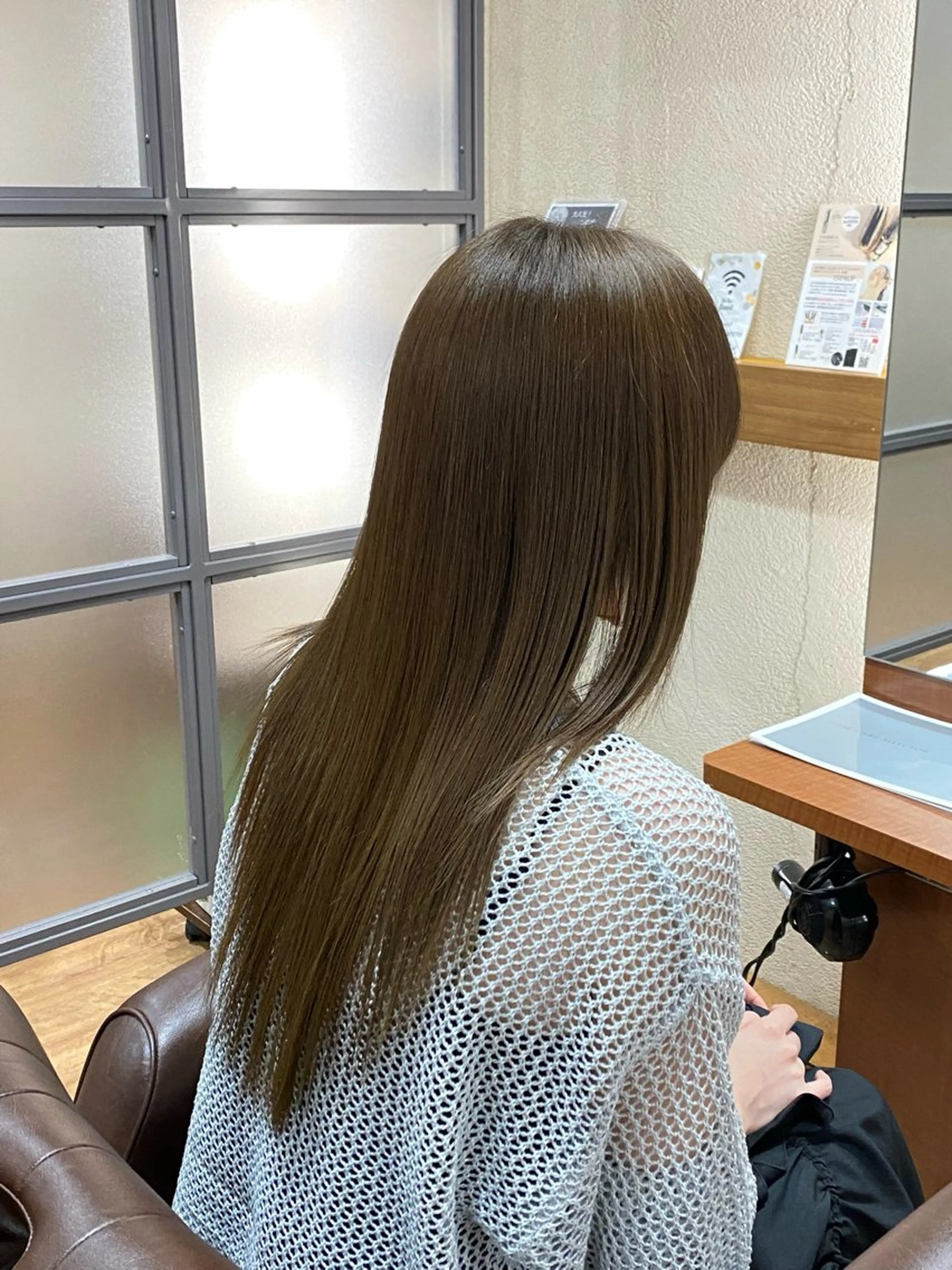 ロング カラー 藤田 翔子のヘアスタイル