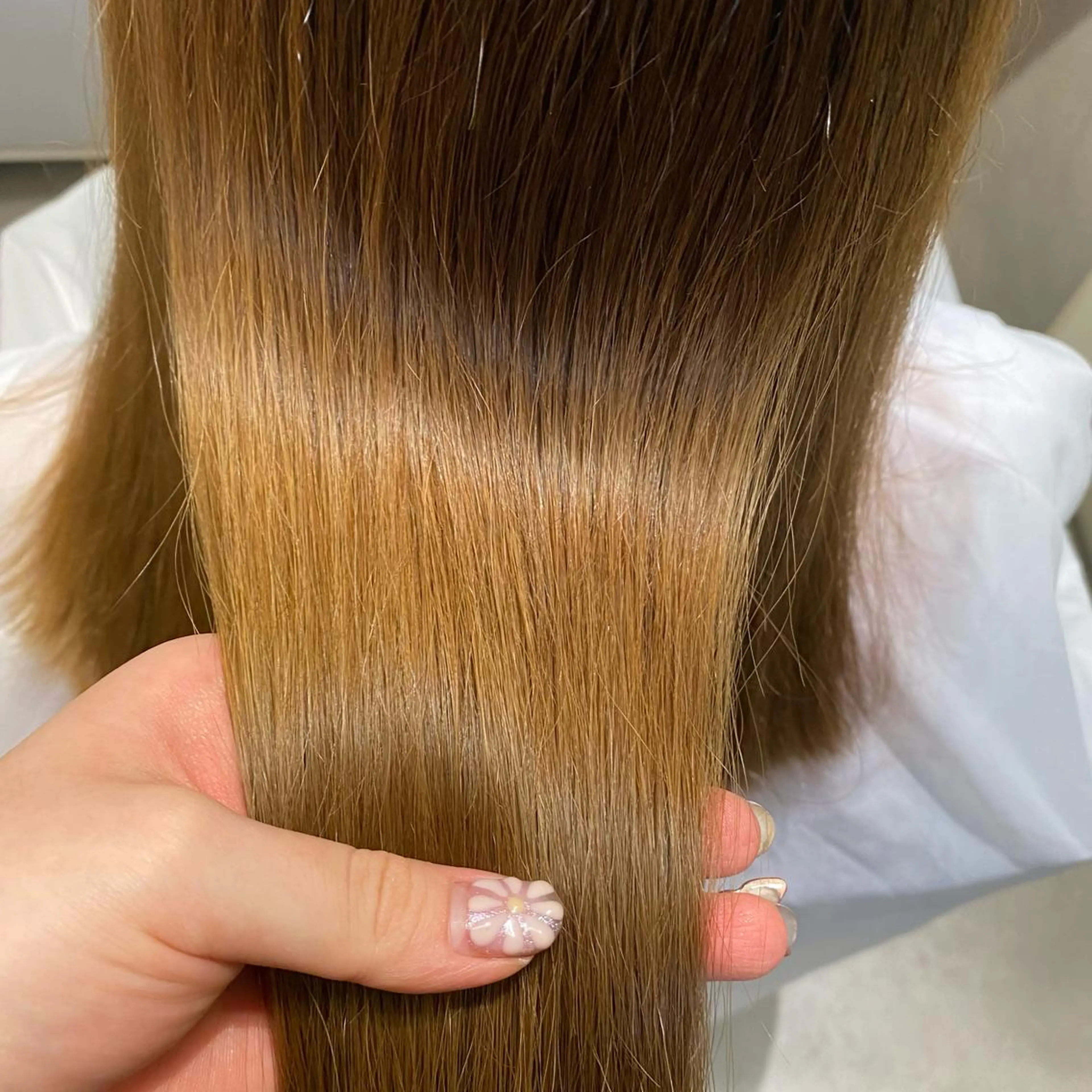 セミロング トリートメント 𝒀𝒖𝒊𝒏𝒂 梅田/透明感カラーのヘアスタイル