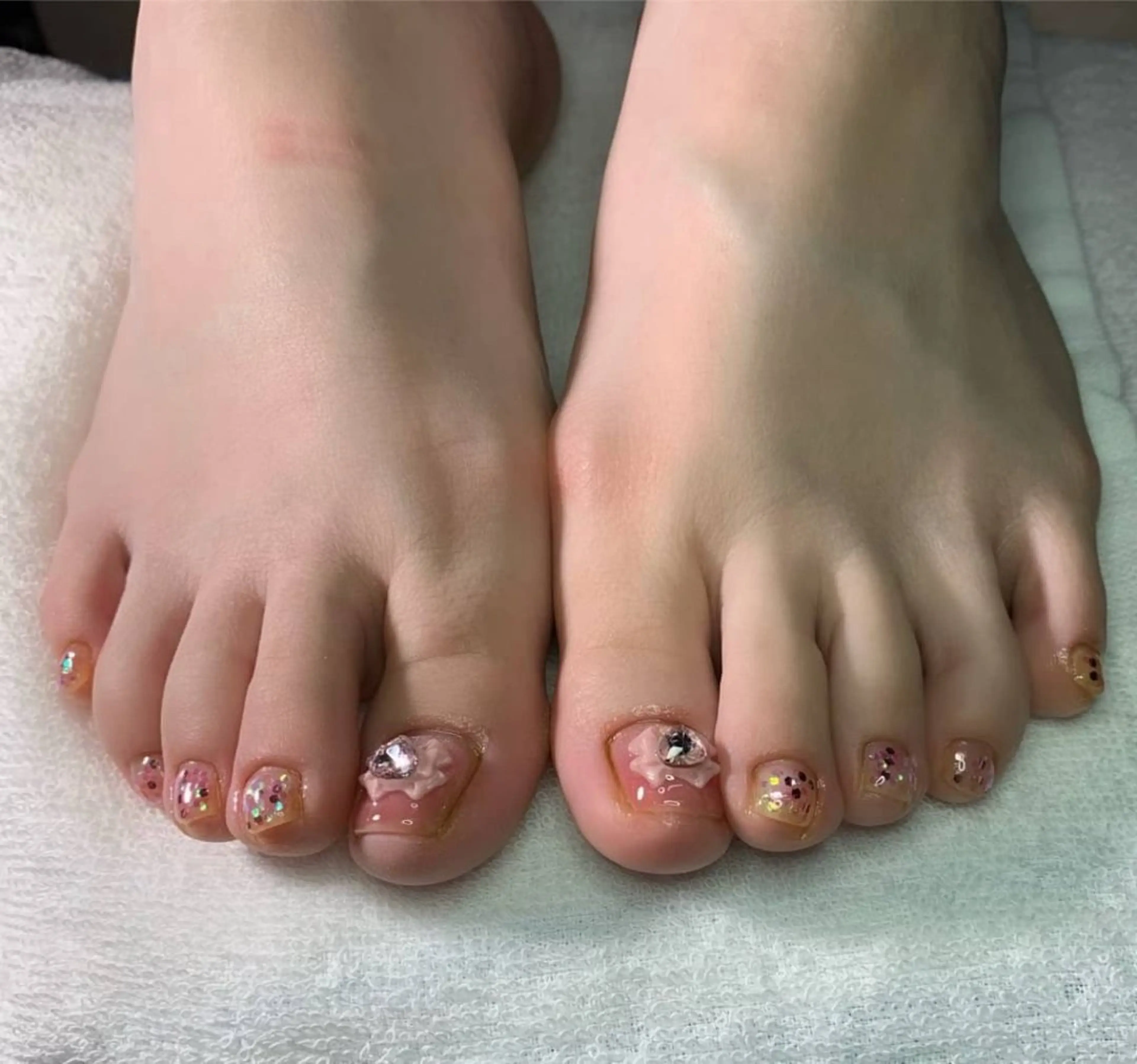 ネイル ハンドネイル フットネイル MHR nailのネイルデザイン