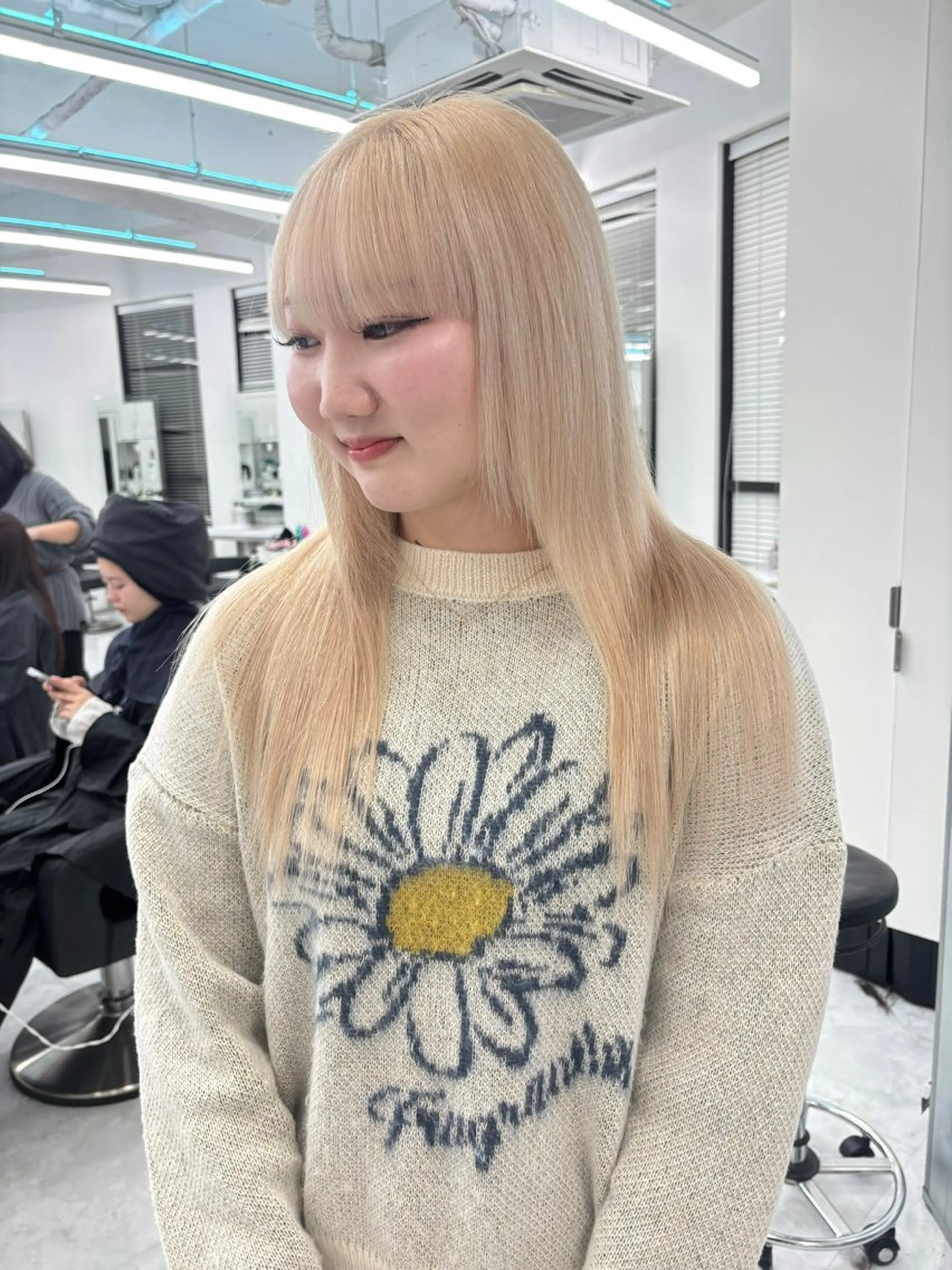 ロング カラー ブリーチ/ハイトーン /レイヤーのヘアスタイル