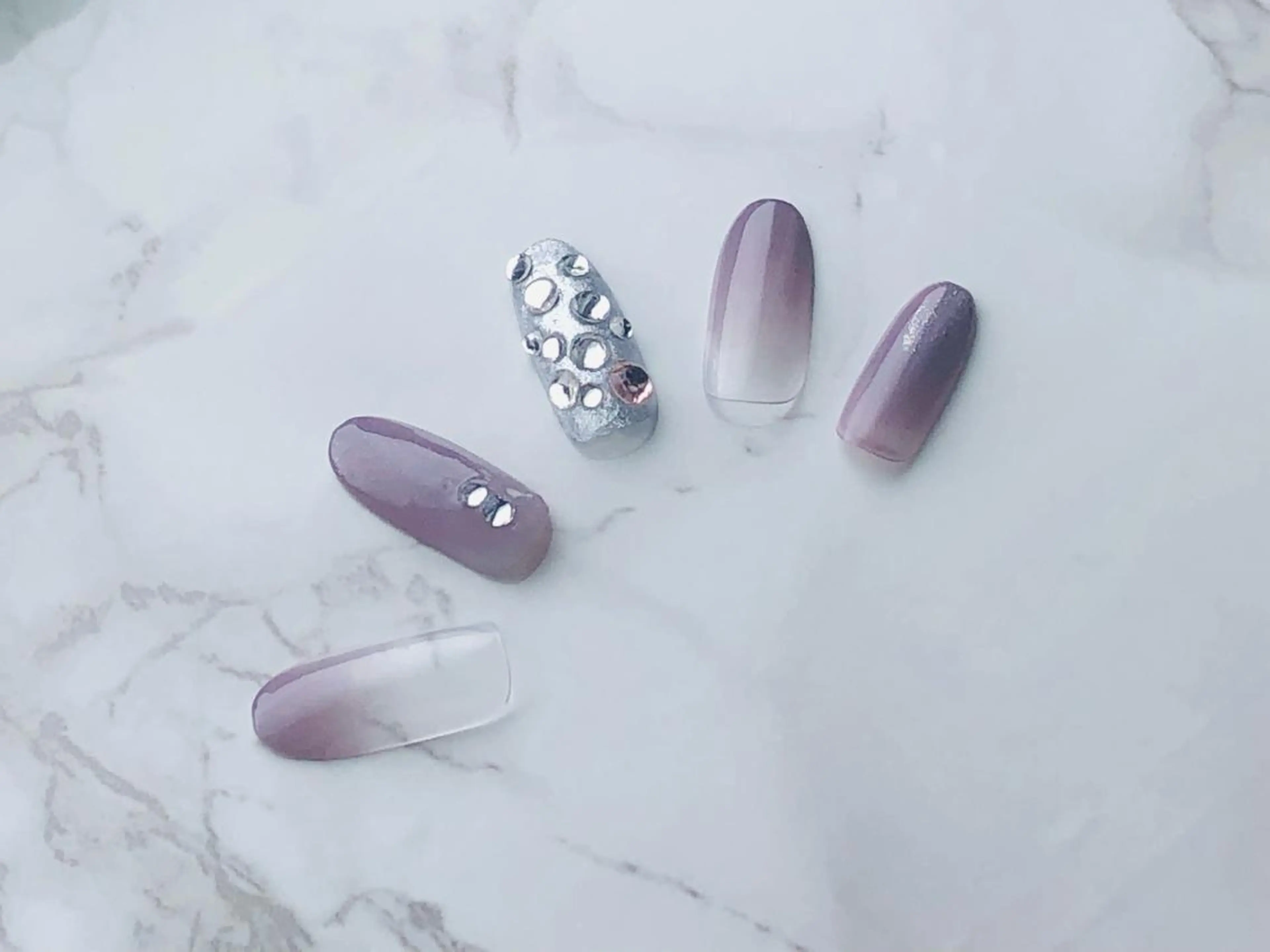 ネイル 自爪育成ネイルサロン ヴェルニのネイルデザイン