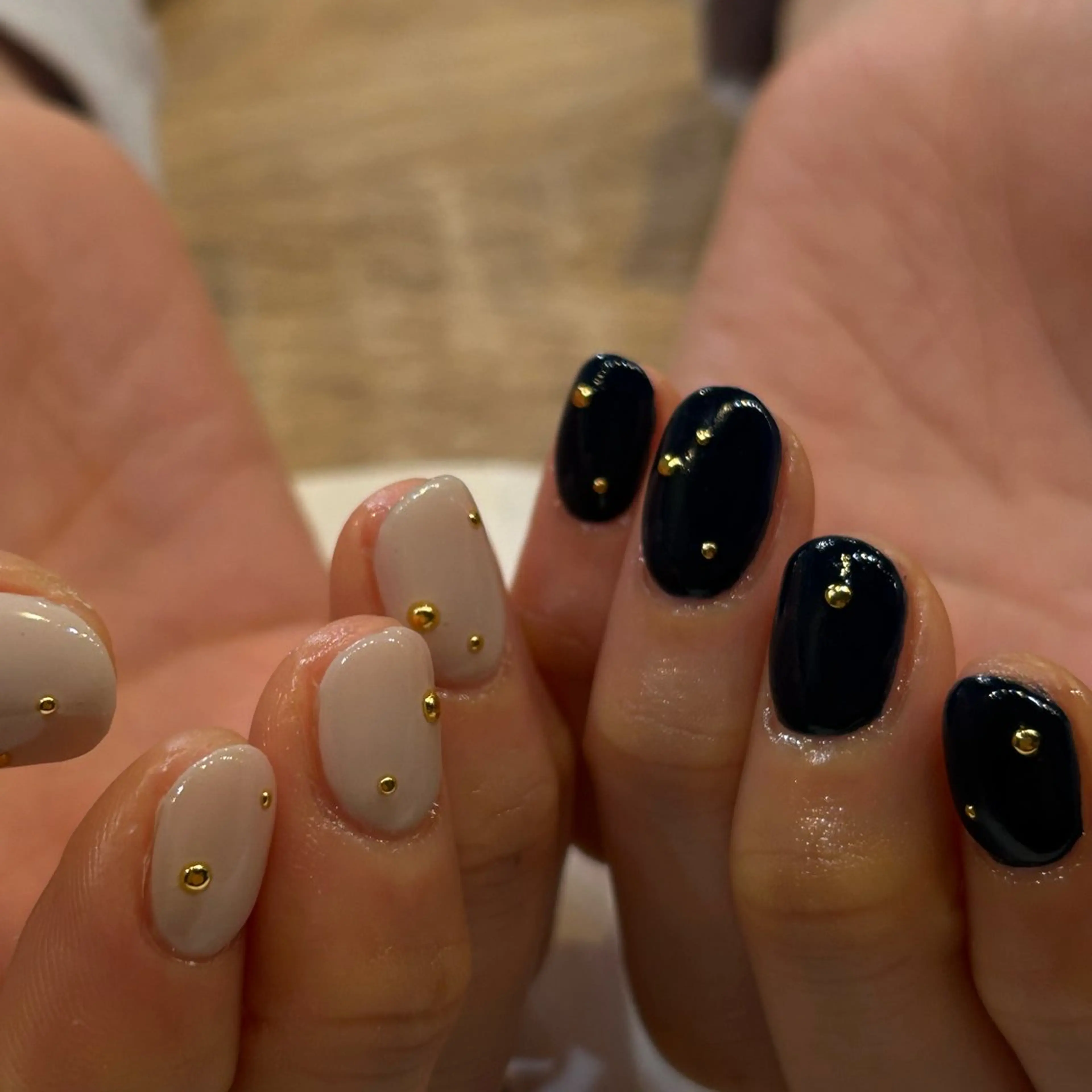 ネイル ゴールド シンプルネイル Nail salon Relum所属・松下 桃子のネイルデザイン