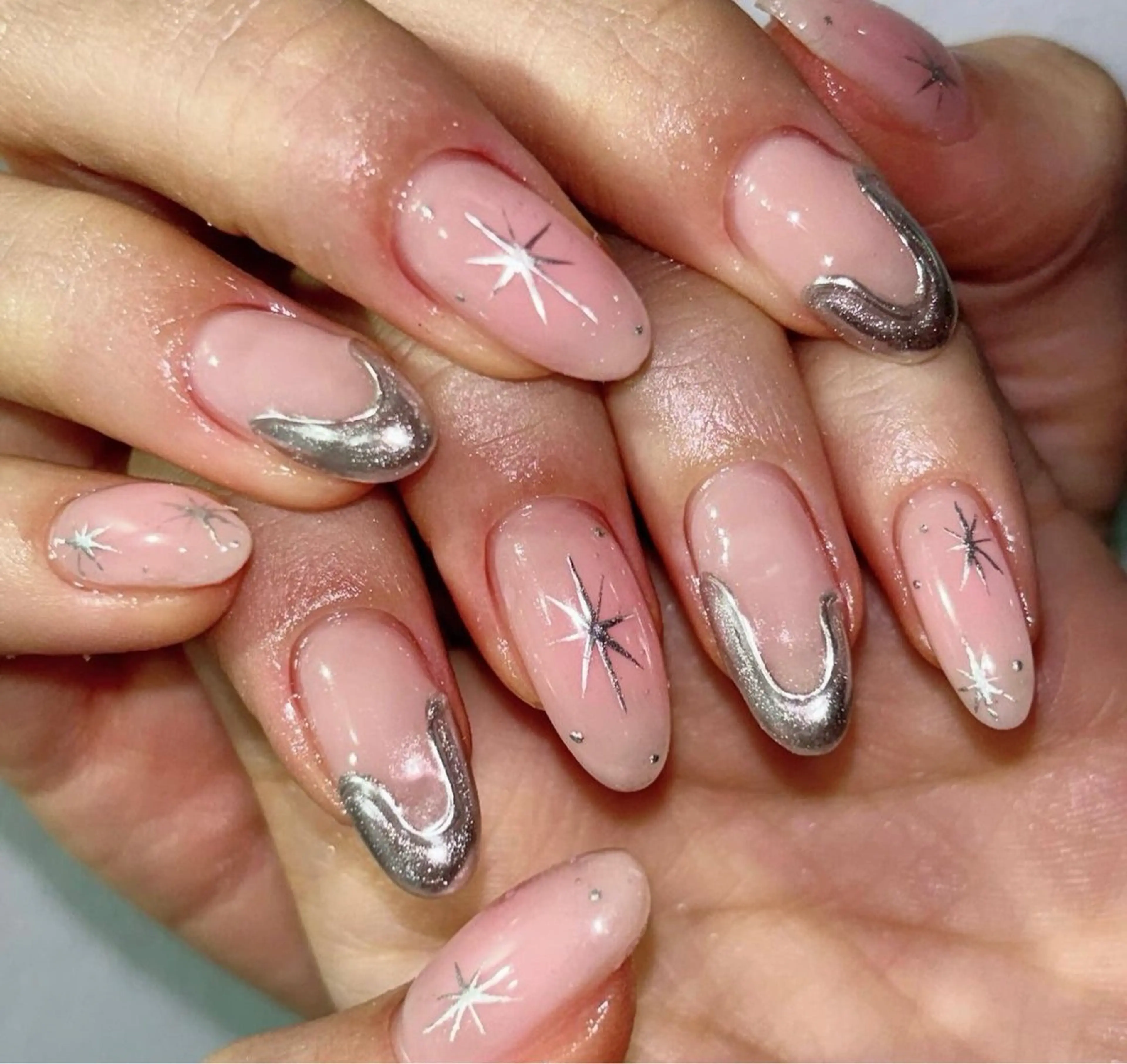 セミロング nina beautyのネイルデザイン