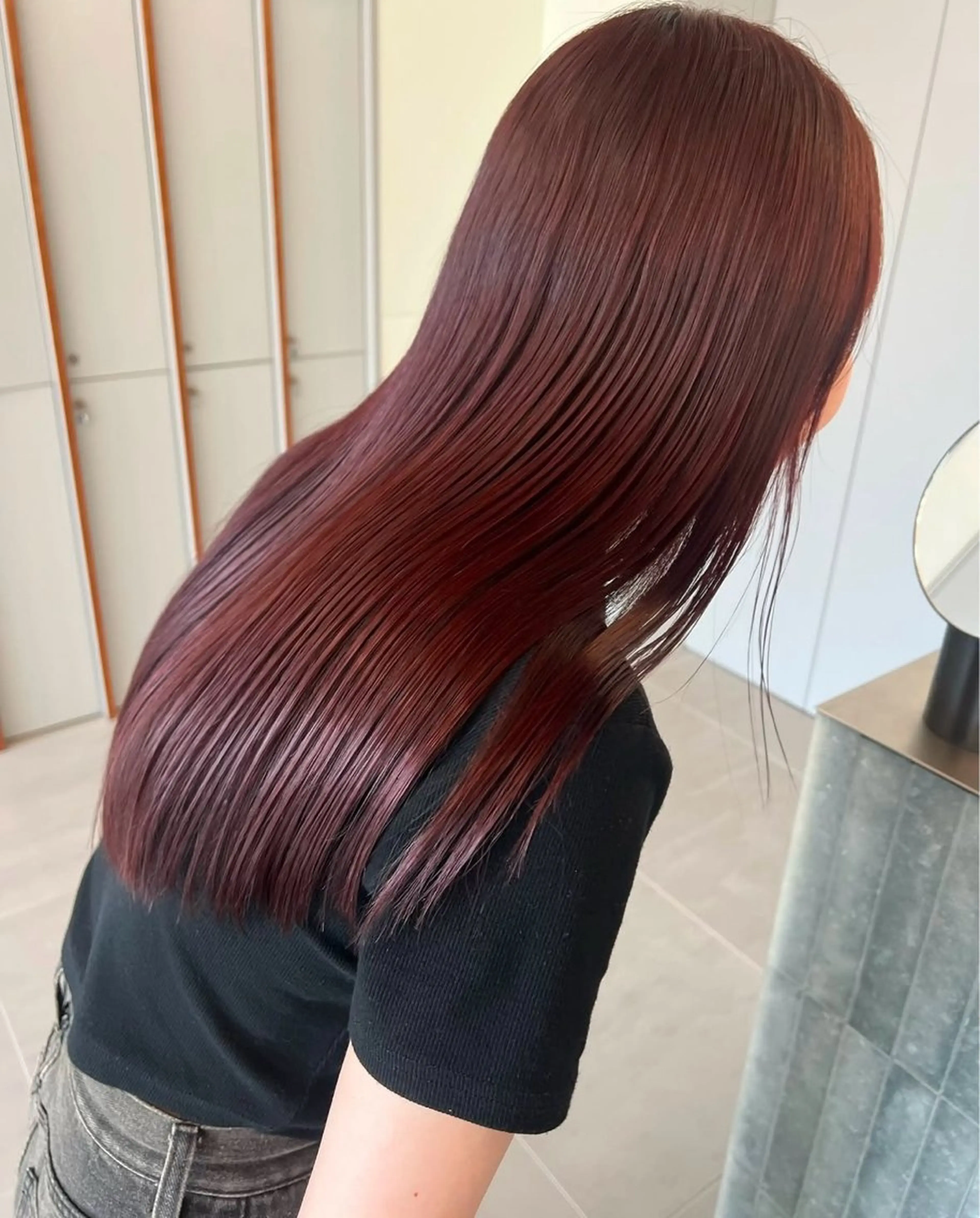 ロング カラー カシス 透明感×レイヤーカッ ト🌼kiraraのヘアスタイル