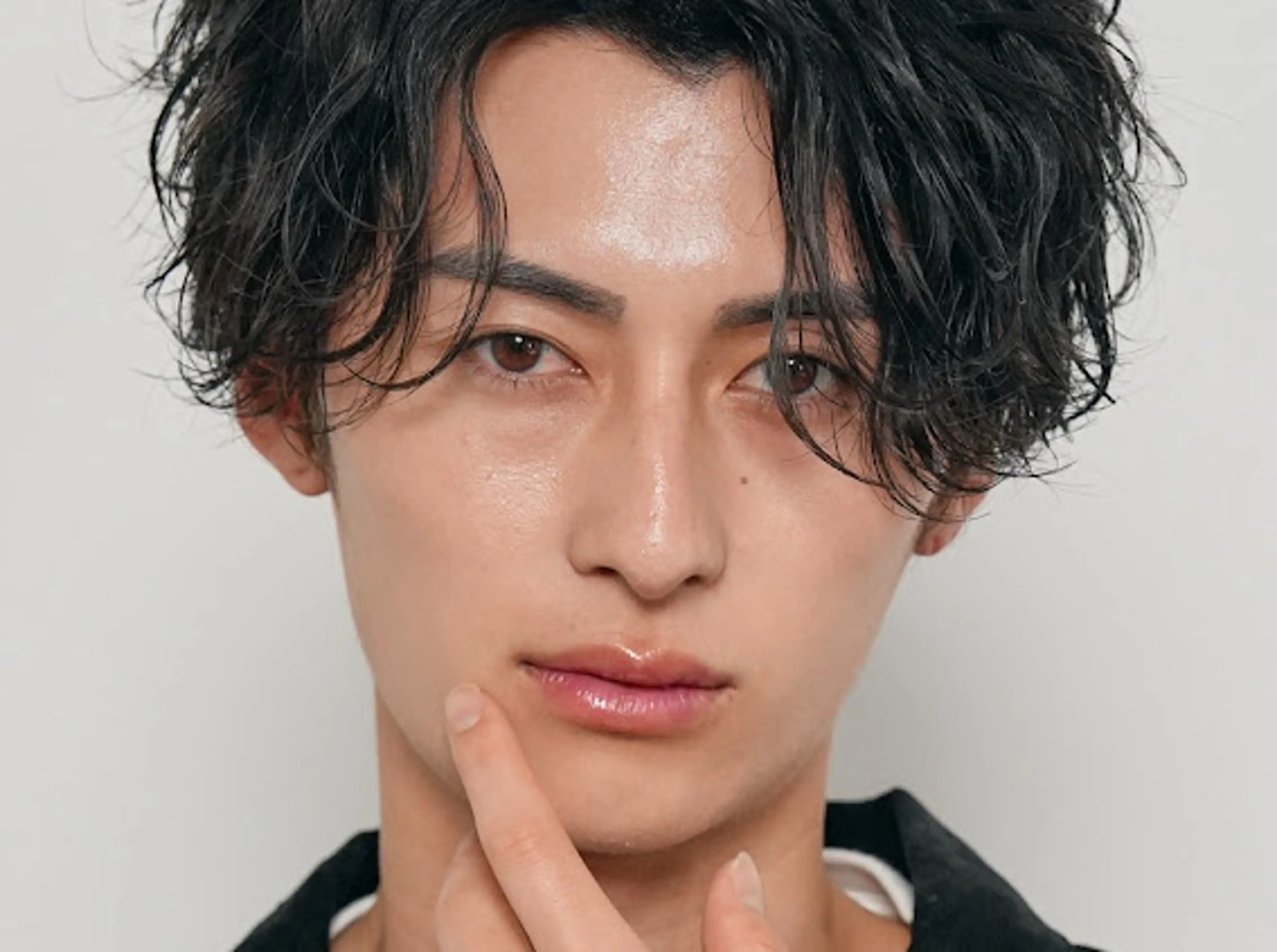 パーマ メンズ メンズパーマ ツイストスパイラルパーマ スパイラルパーマ カット パーマ シャドーパーマ原宿 fifth 凜空のヘアスタイル