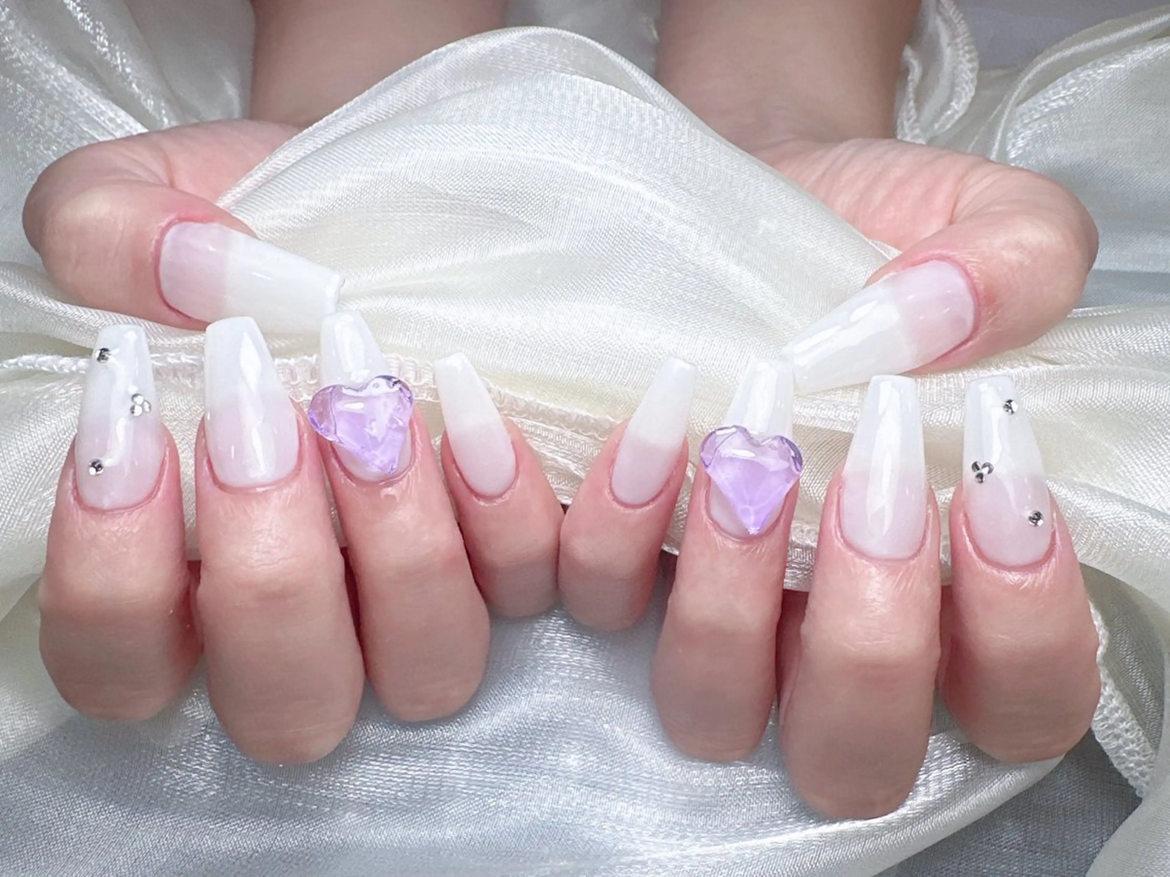 ネイル 🎀も ものネイルデザイン