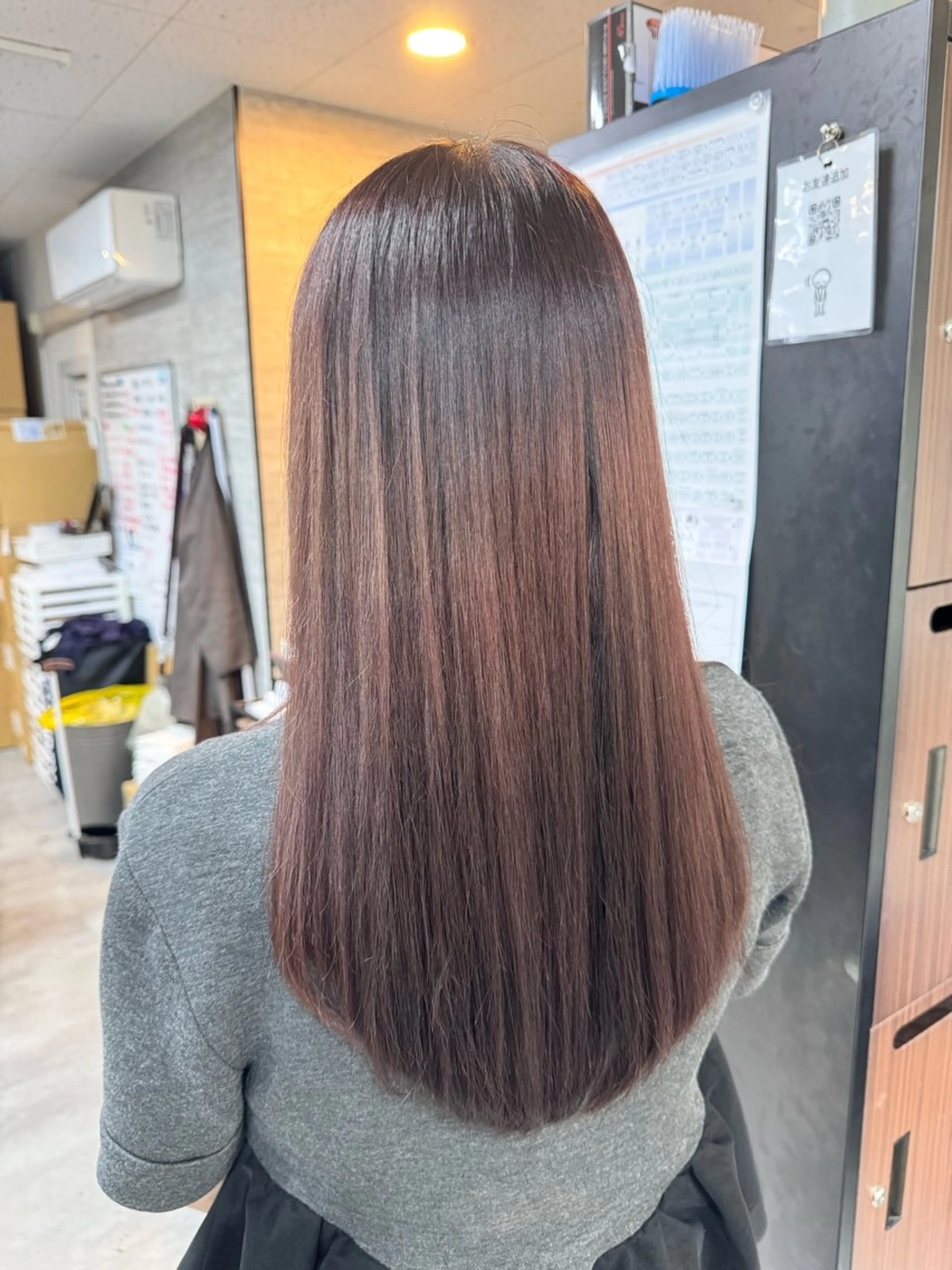 カラー 河田 愛菜のヘアスタイル