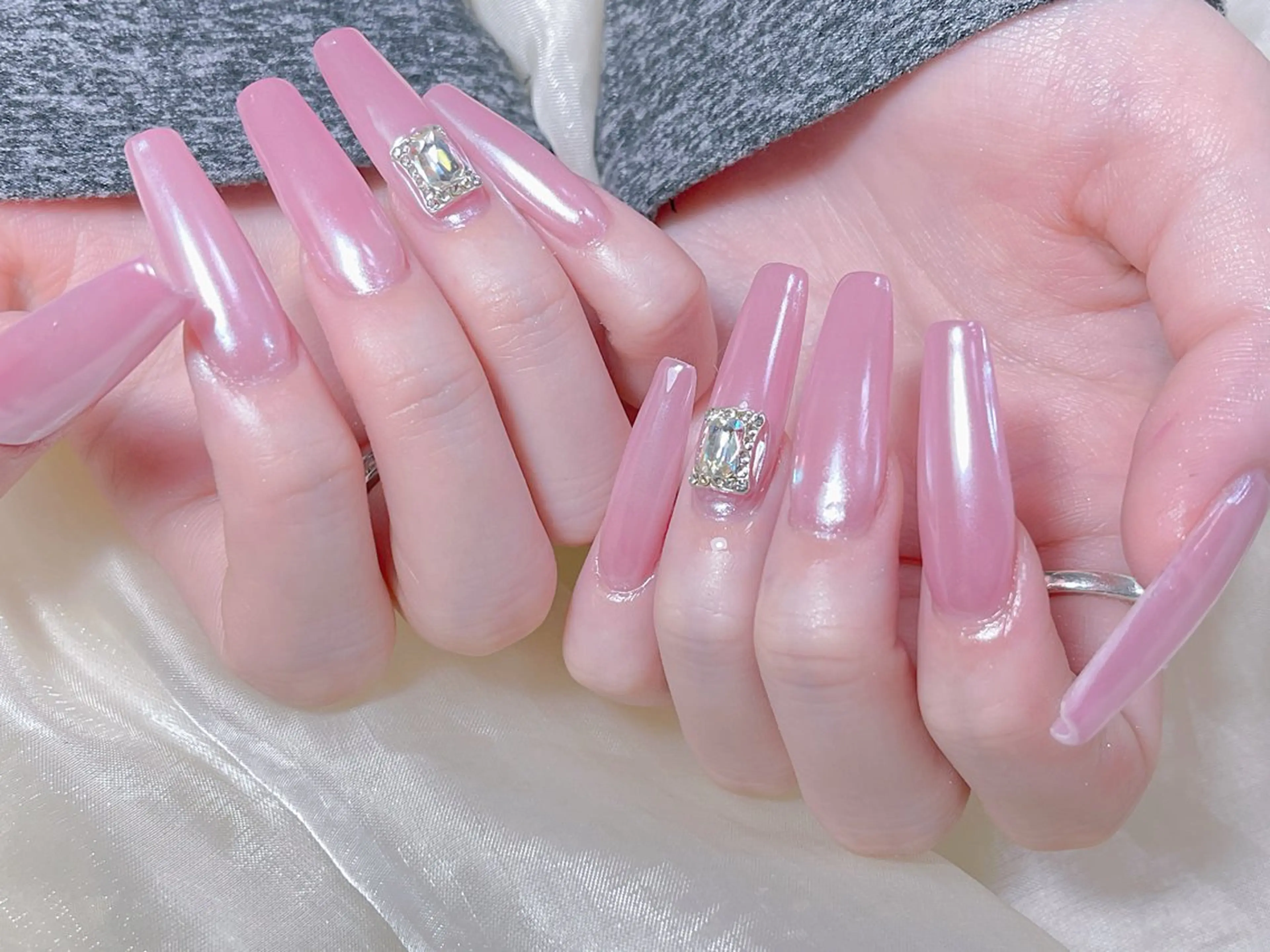 ネイル 🎀ネイルサロン エクラYUI🎀のネイルデザイン