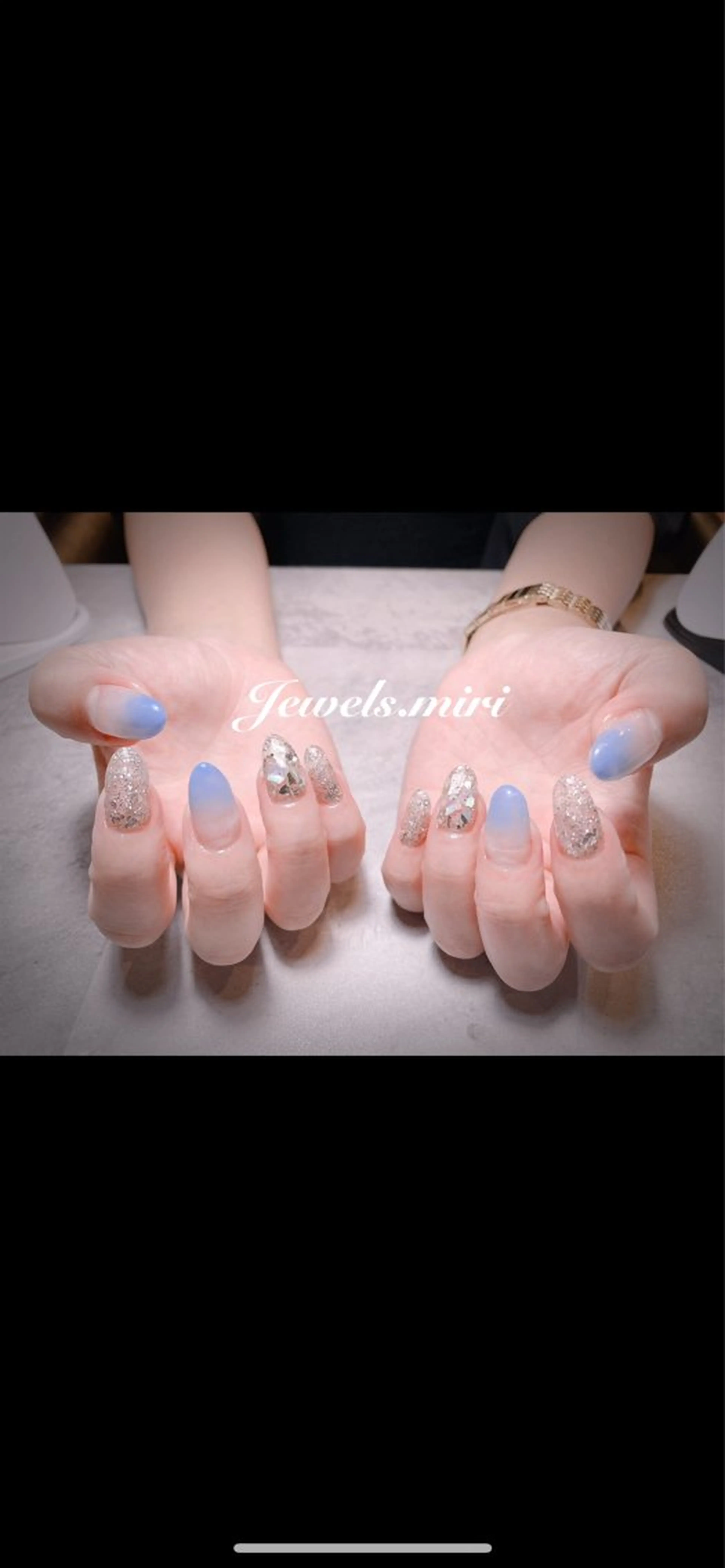 ネイル ブルー ジェルネイル キラキラネイル ロングネイル 春ネイル Jewels nail lily 白楽所属・ネイルサロン Jewels Mのネイルデザイン