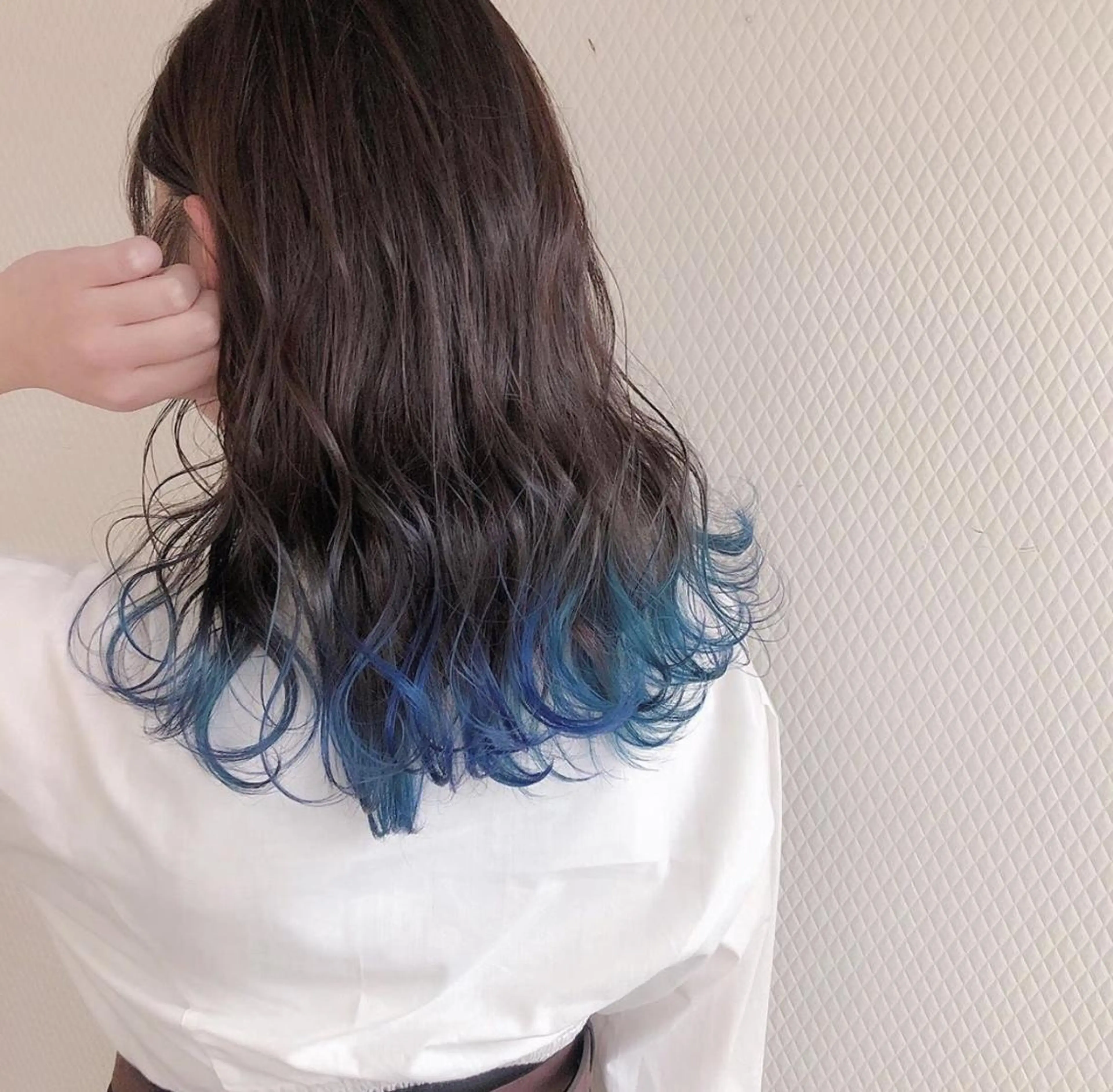 セミロング カラー ビューティービースト 新宿のヘアスタイル