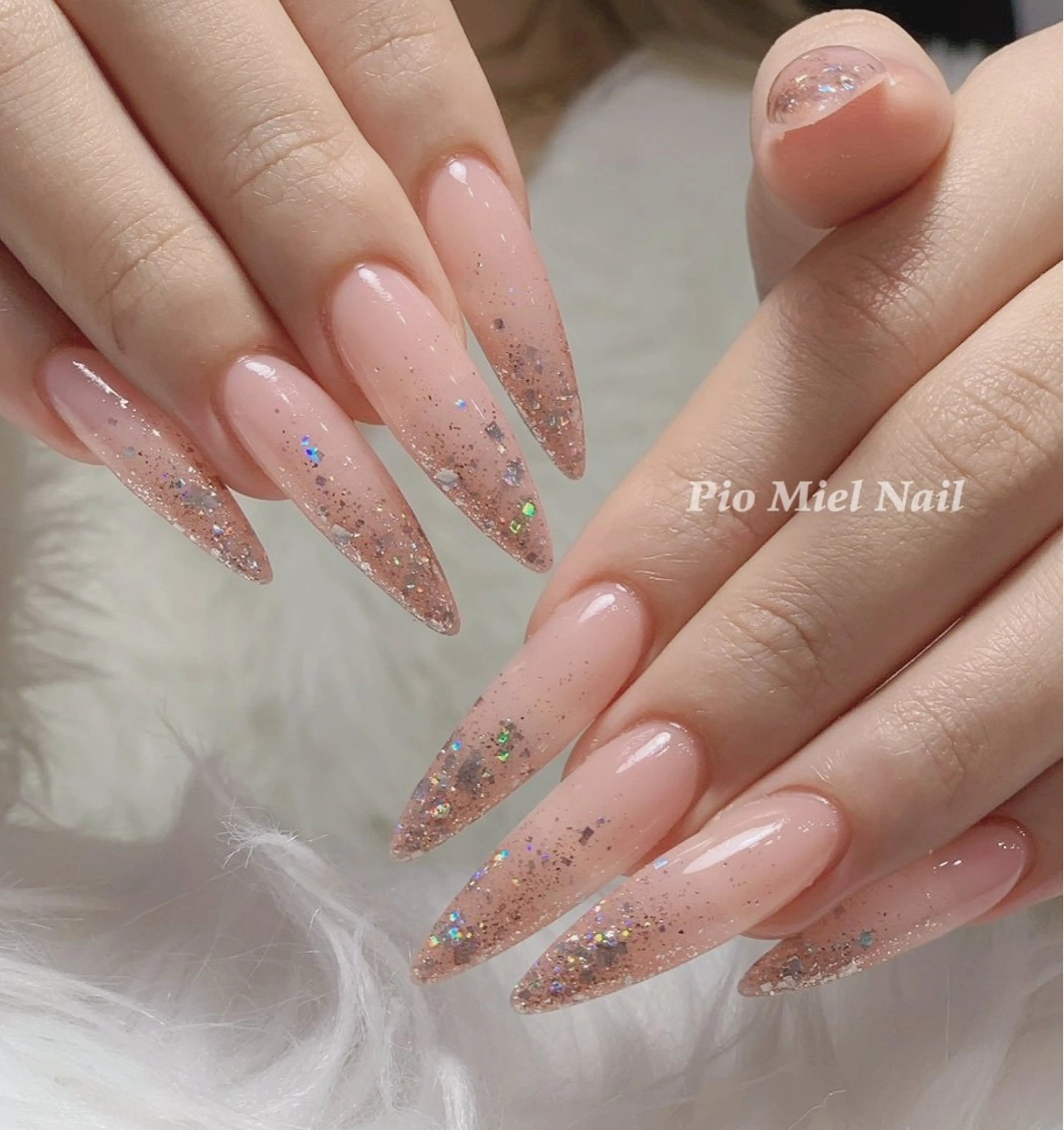 ネイル ハンドネイル Pio Mielのネイルデザイン