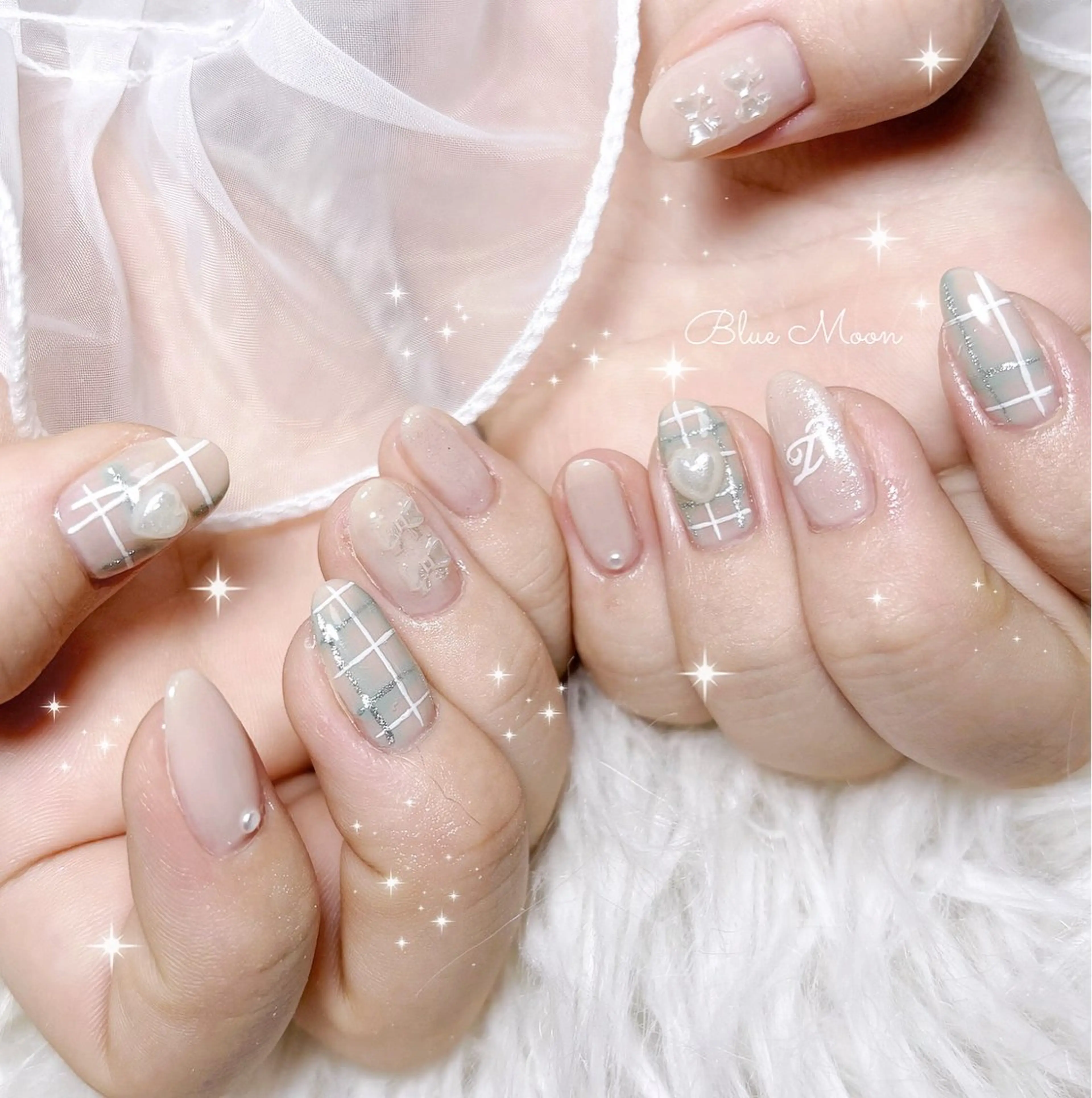 ネイル ハンドネイル フットネイル ハンドケア nail salon Blue Moonのネイルデザイン