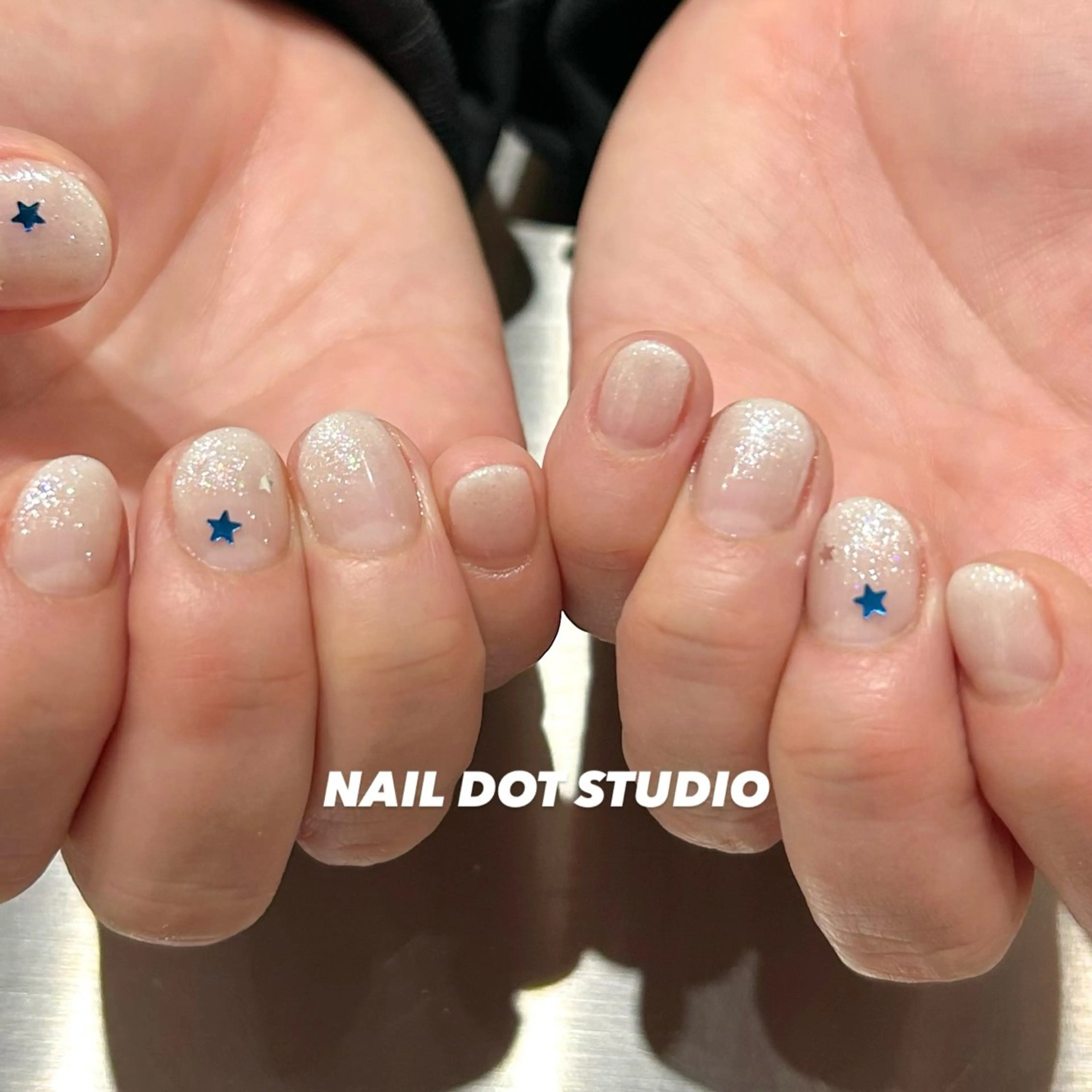 ネイル ハンドネイル NAILDOTSTU DIO SEINAのネイルデザイン