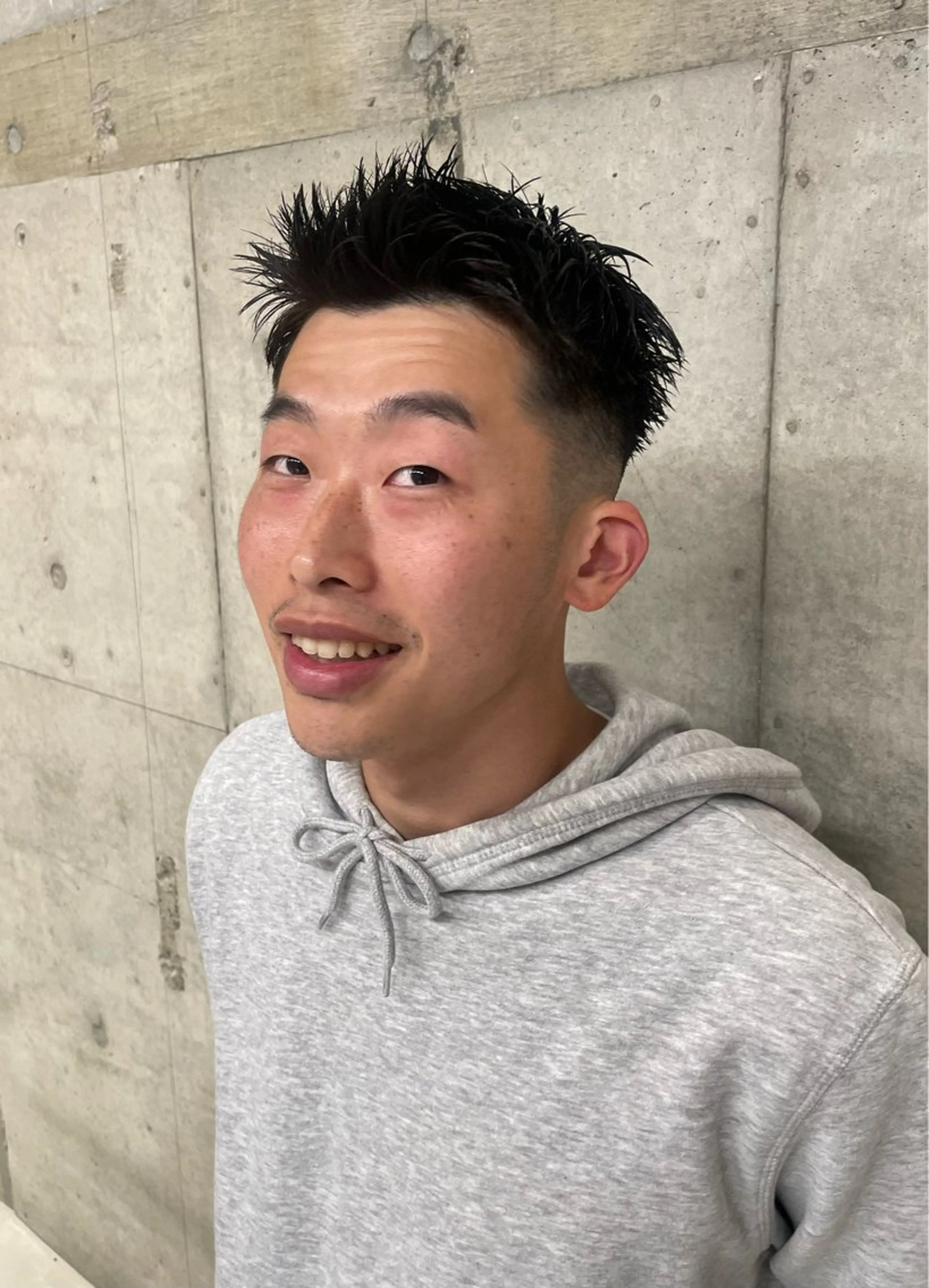 ショート パーマ/メンズ/ 鮫島竜海のヘアスタイル