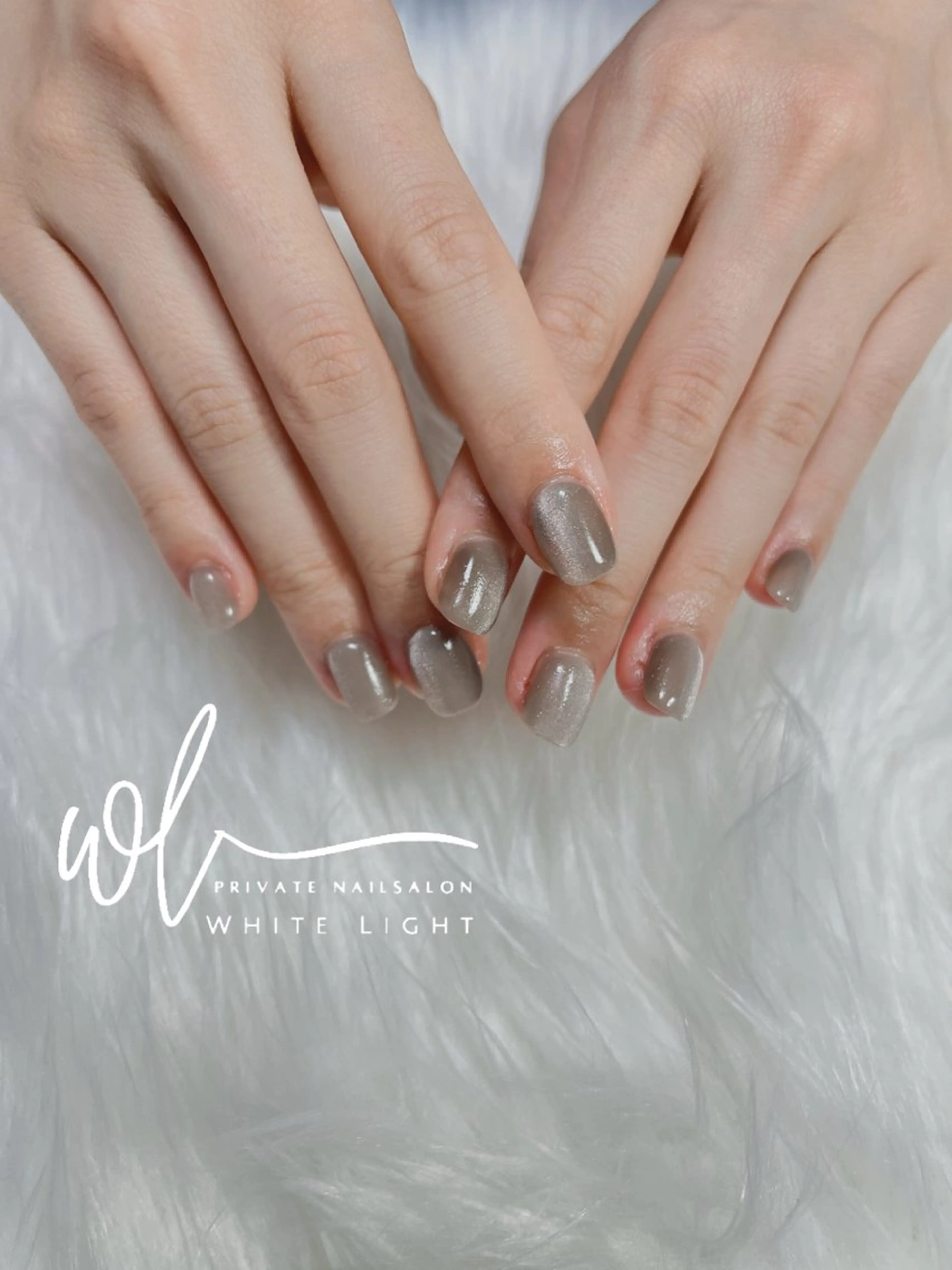 ネイル マグネットネイル ワンカラーネイル ハンドネイル プライベートサロン WhiteLightのネイルデザイン