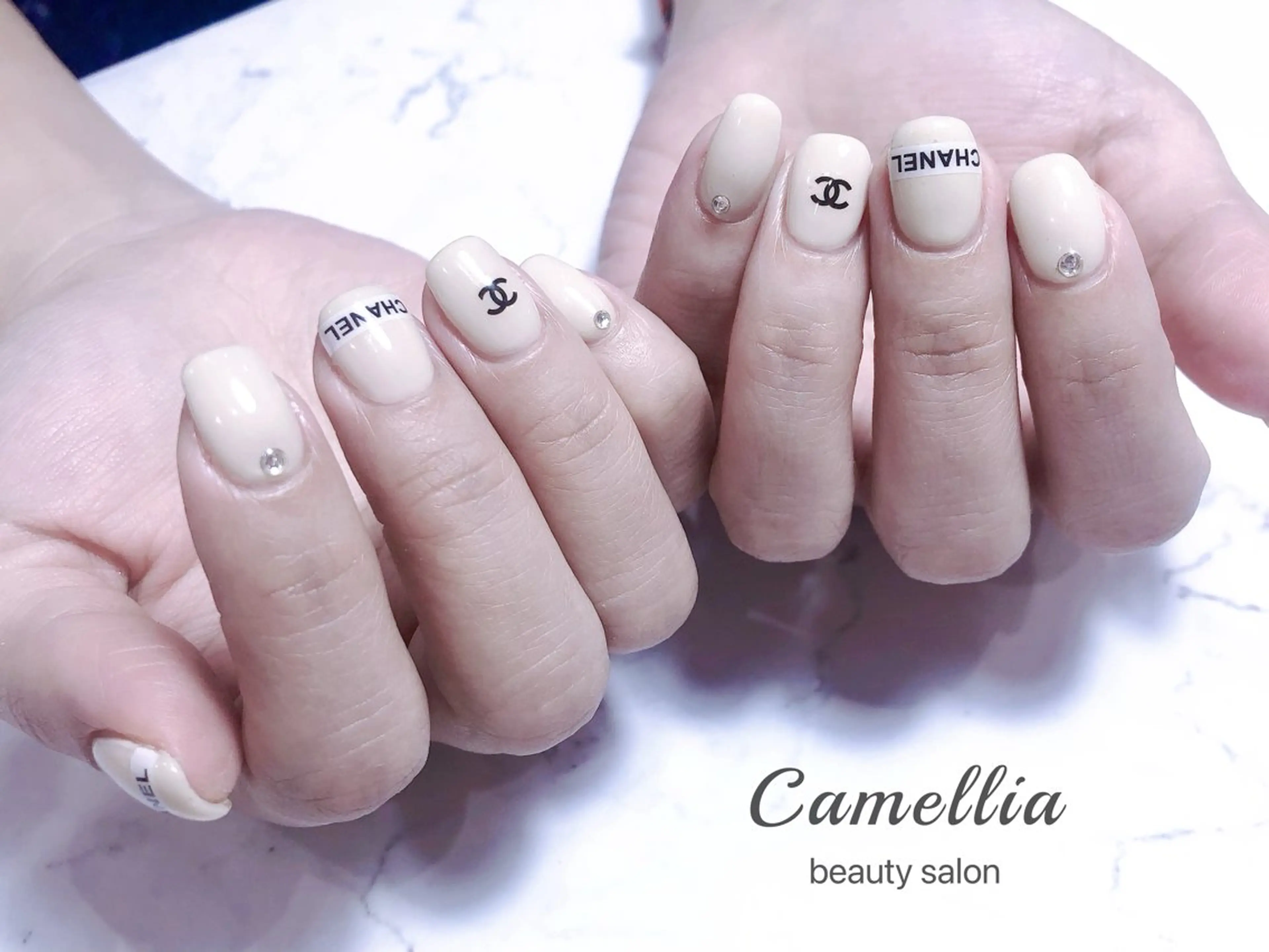 ネイル ハンドネイル ハンドケア Camellia nail salonのネイルデザイン