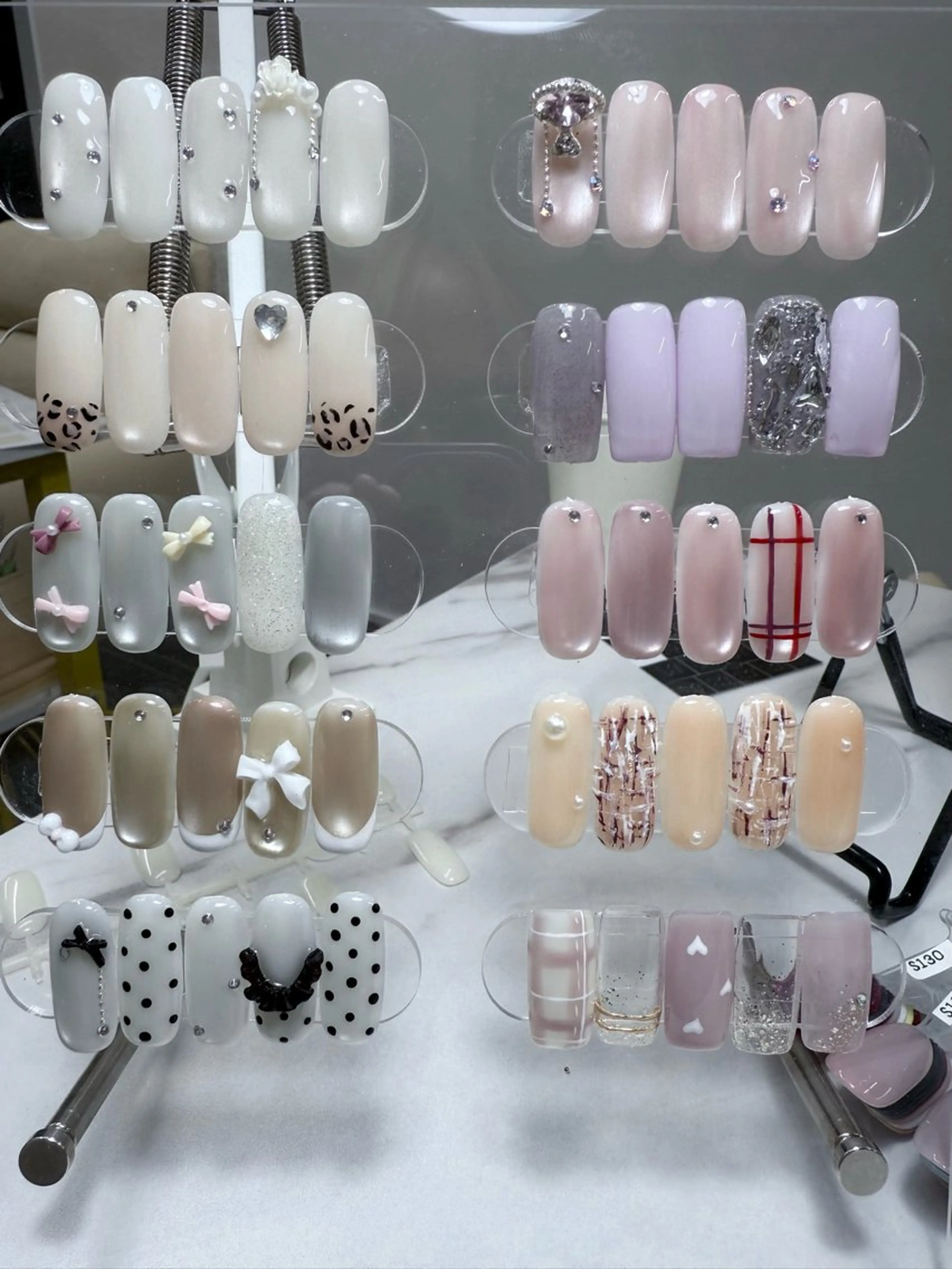 ネイル AKINA NAILのネイルデザイン