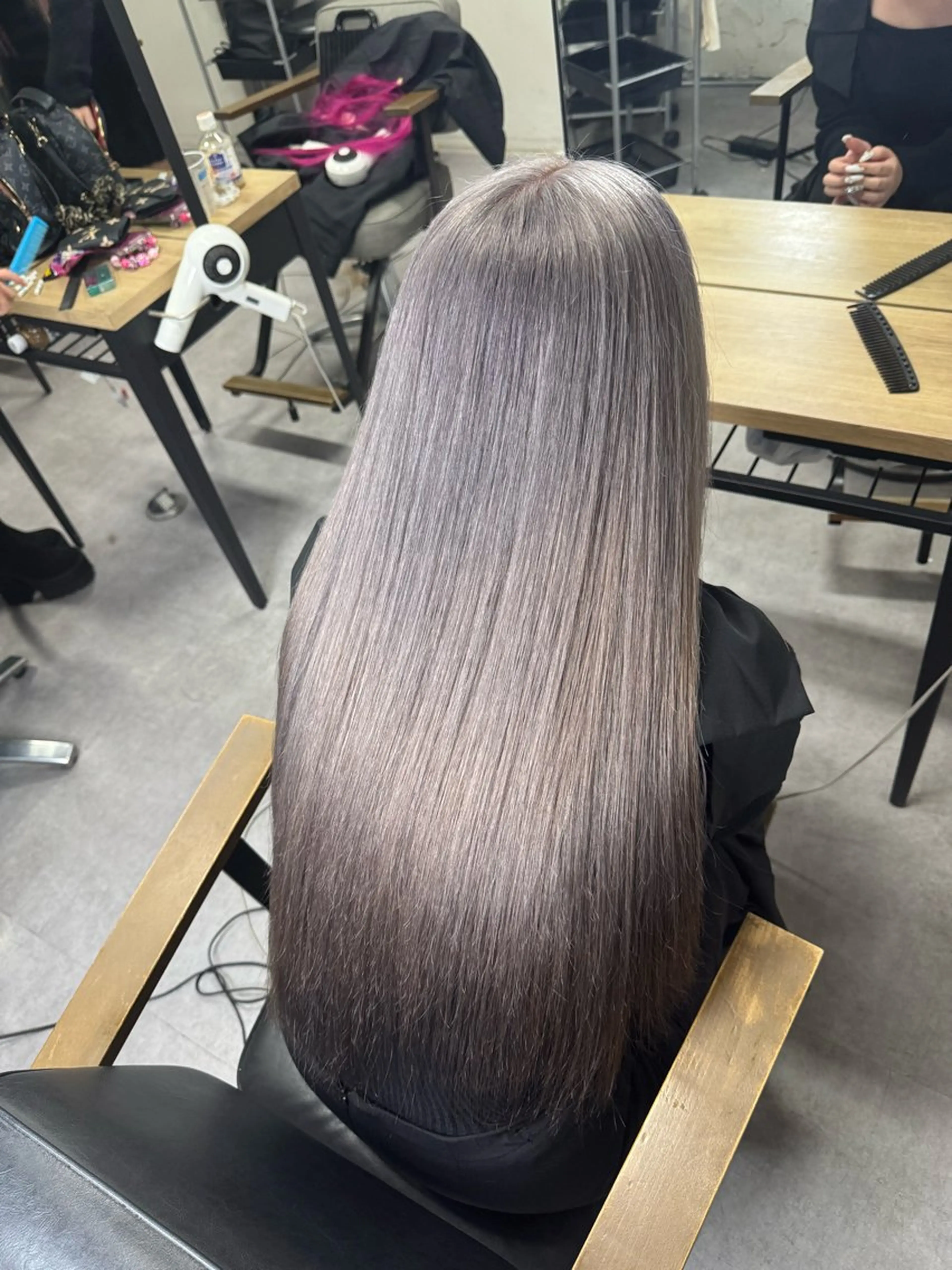 カラー グレージュ ヘアカラー トリートメント SWAY所属・SWAY_KAI_ 長谷川魁のヘアスタイル