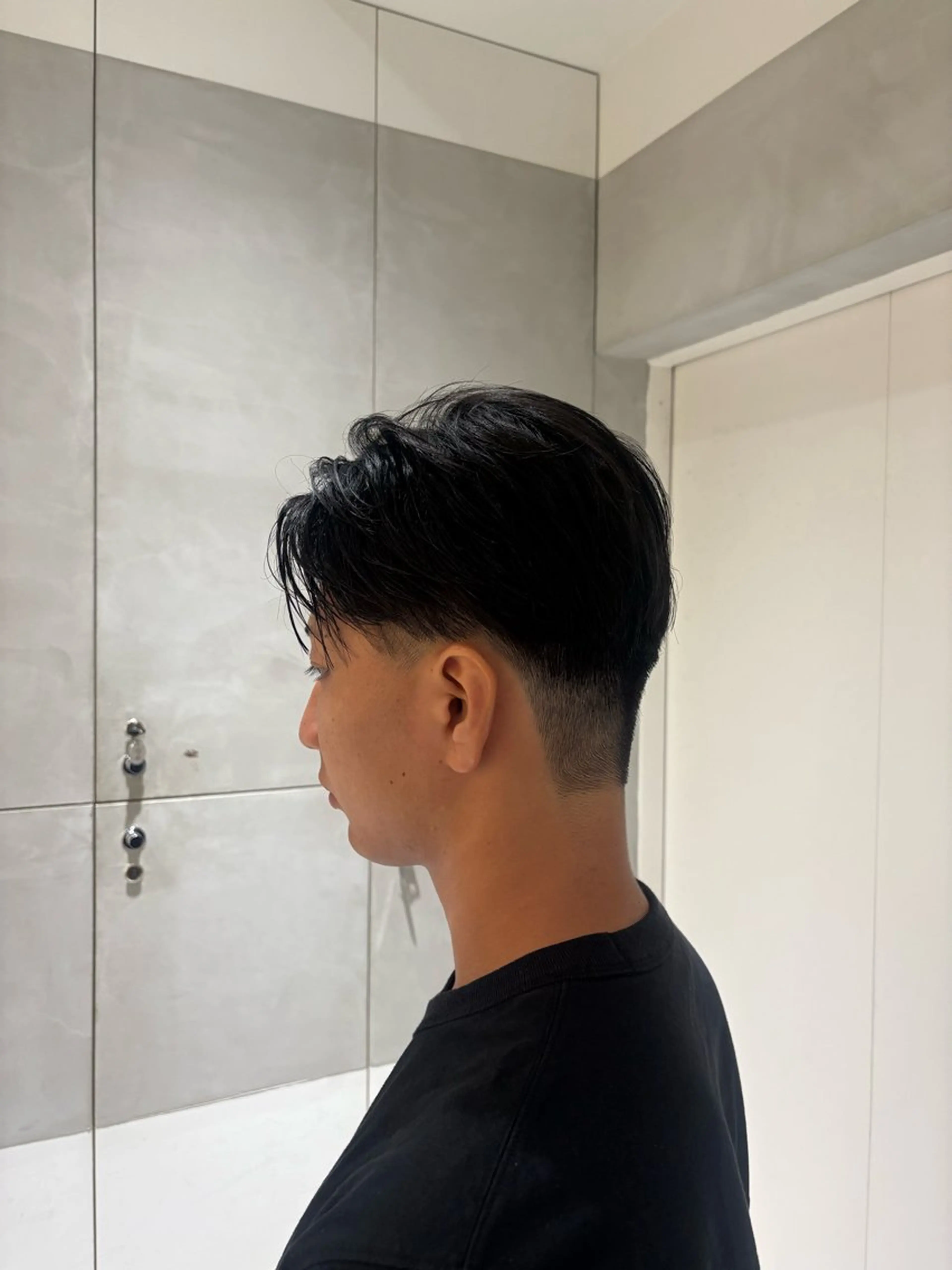 メンズ Rino🎀/盛れる 顔周りカット🪽✩のヘアスタイル