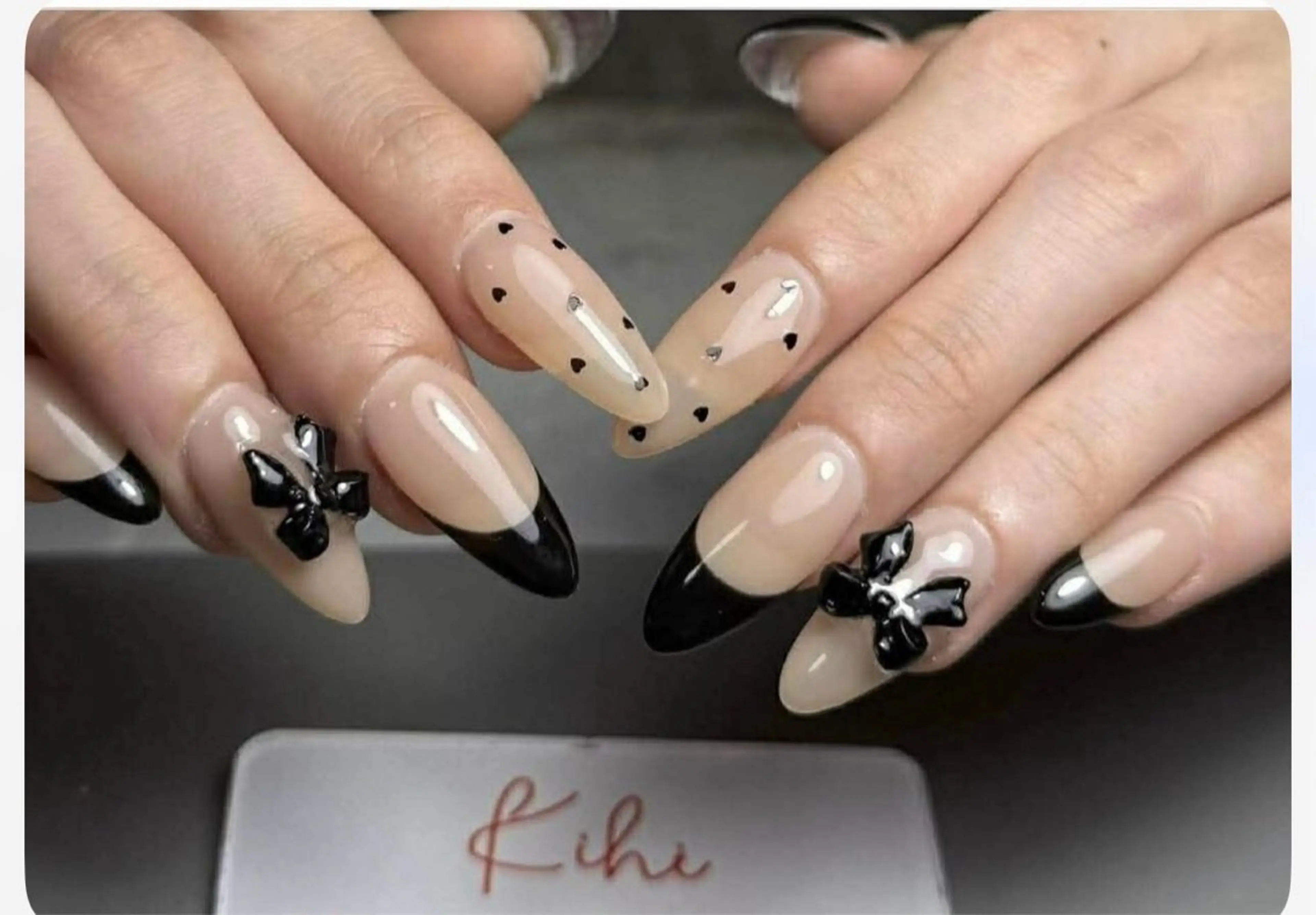 ネイル アートネイル ジェルネイル ガーリー 氷ネイル・うるうるネイル キラキラネイル ハンドネイル 清水 ユナのネイルデザイン