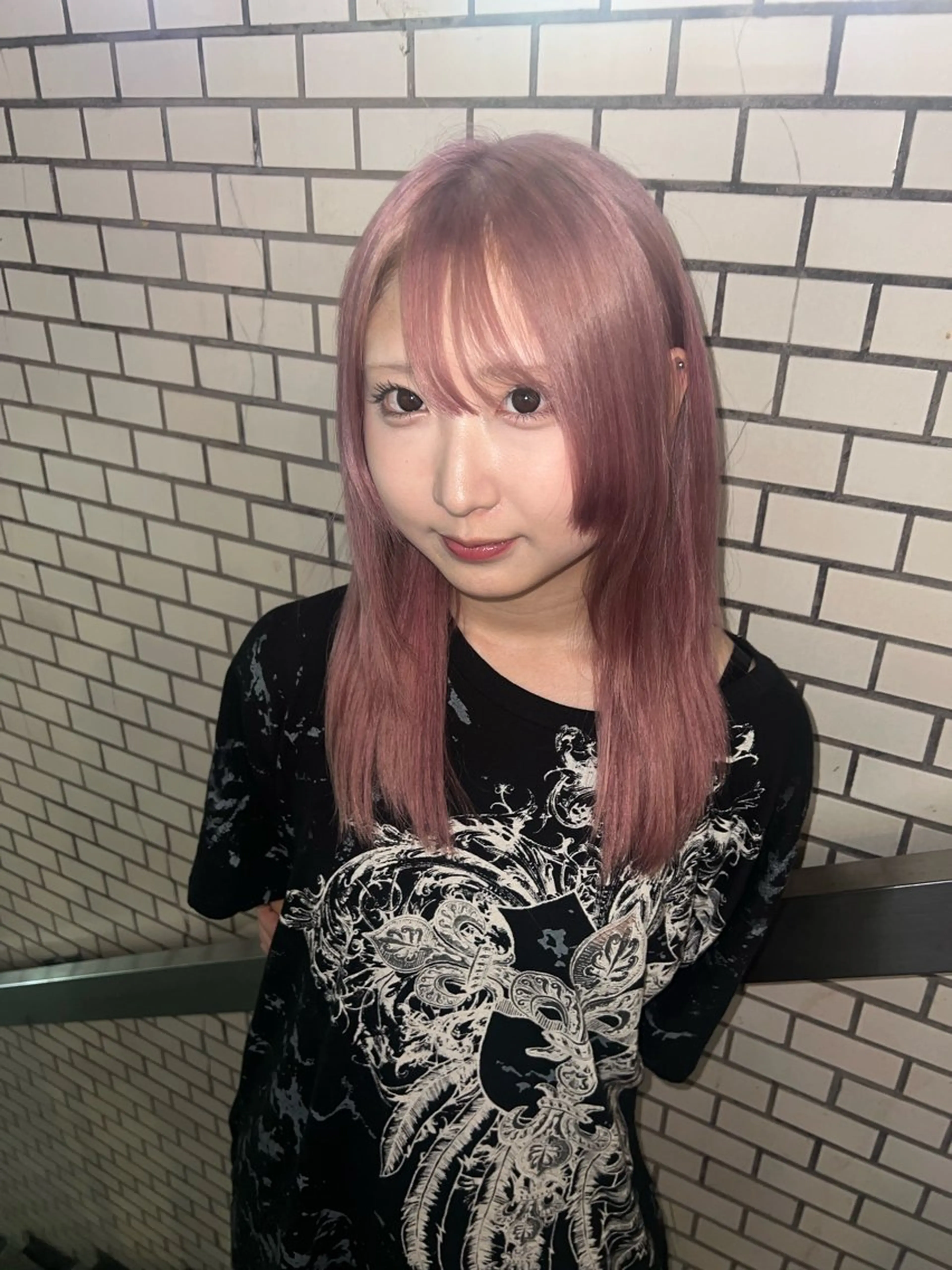 セミロング AIRA/ブリーチ ‪/透明感カラーのヘアスタイル