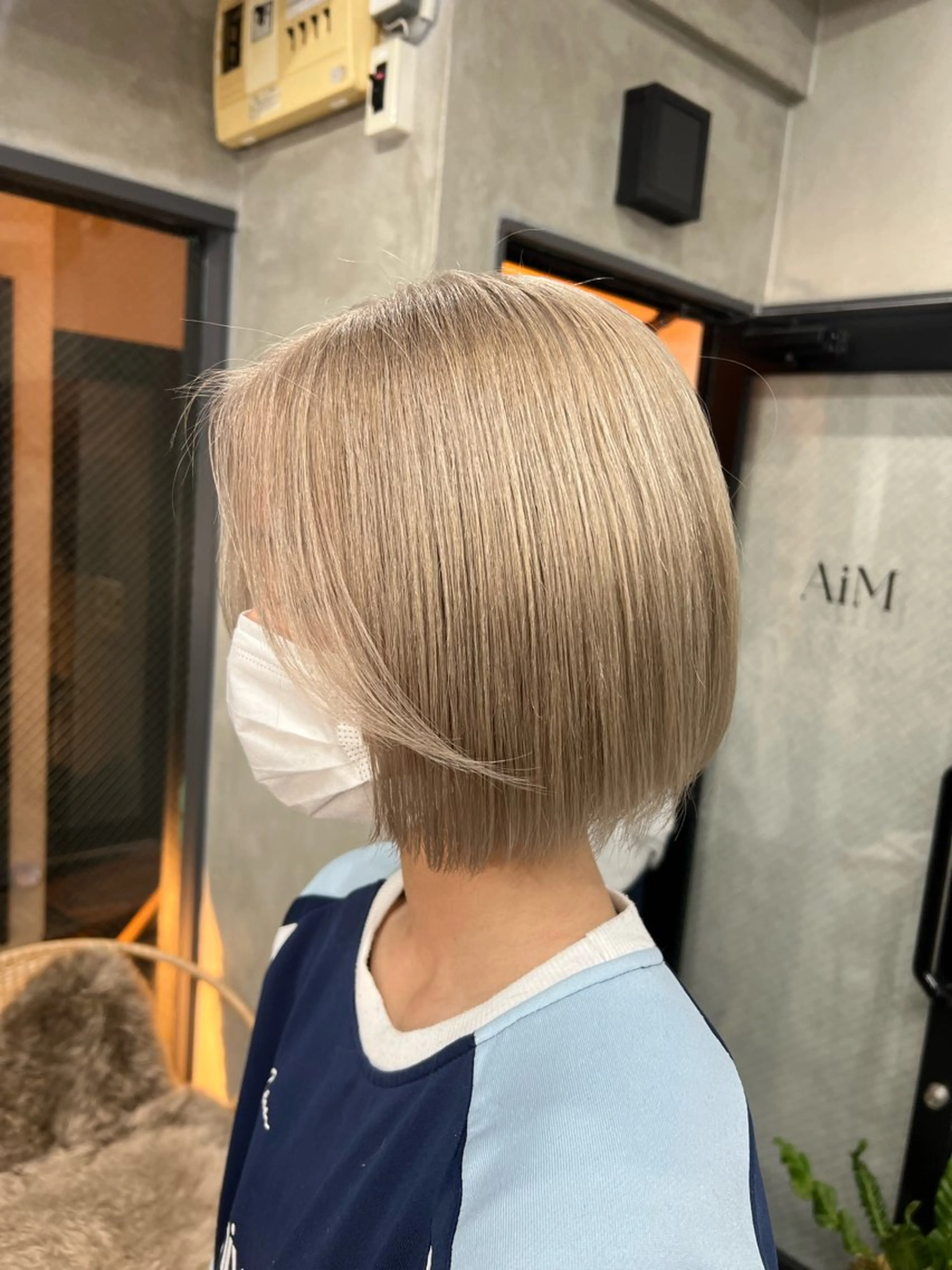 ショート カット ヘアカラー maya レイヤーカットのヘアスタイル