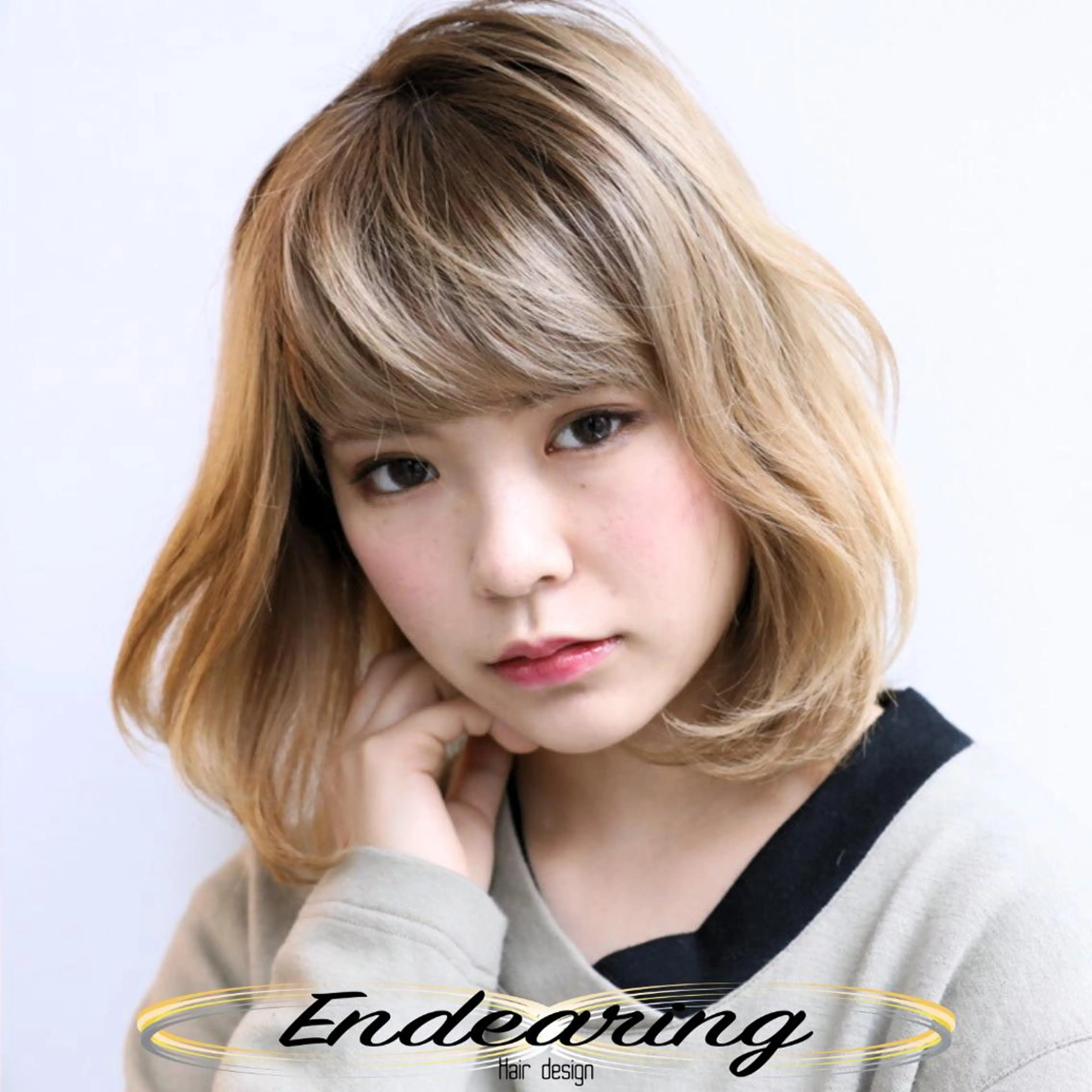 カラー ベージュカラー ブリーチ 透明感カラー ヘアカラー Endearing 銀座/レイヤーカットのヘアスタイル