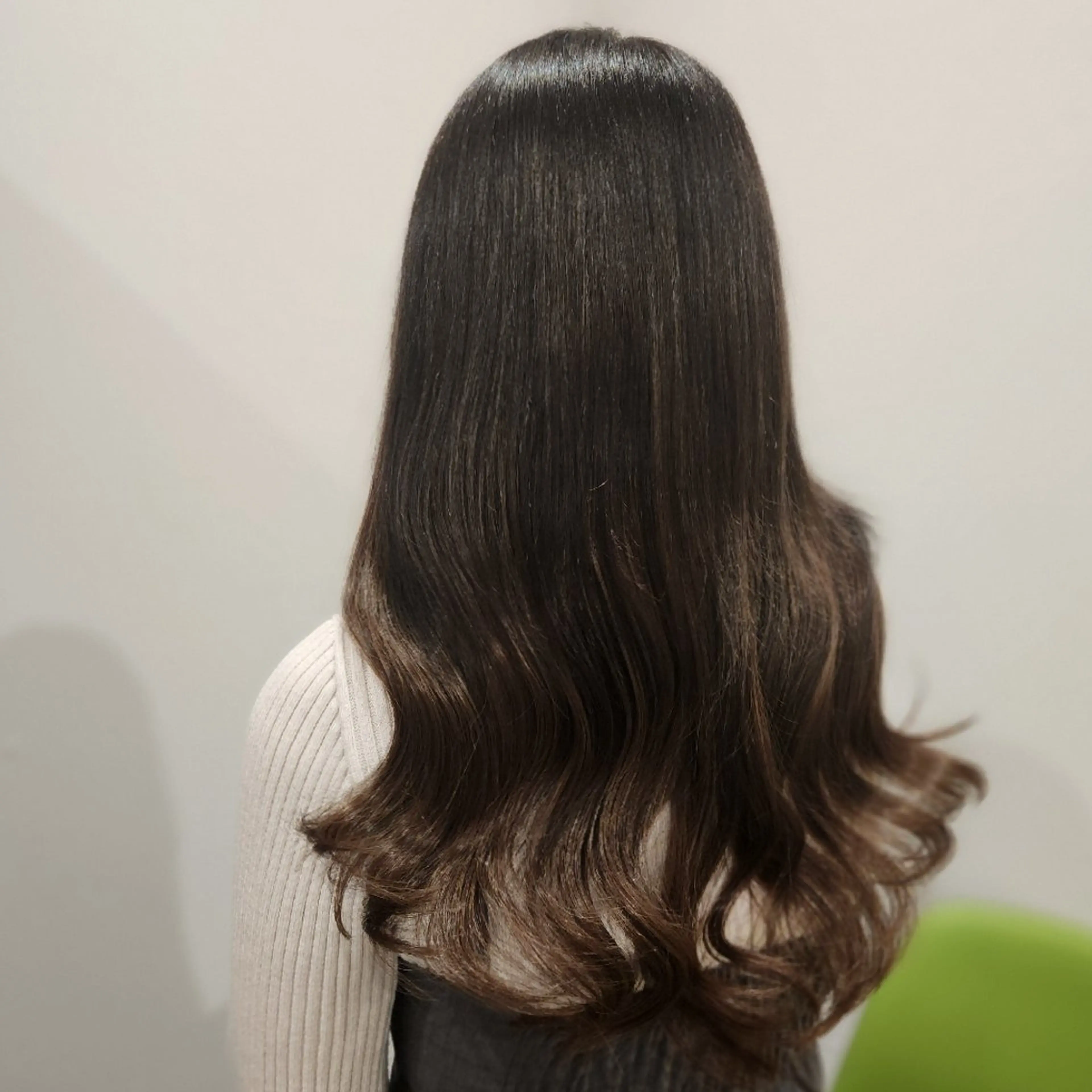 ロング カラー グラデーションカラー エクステ O.hair designers所属・シールエクステ🎀 ホシノ🕒ユウカのヘアスタイル