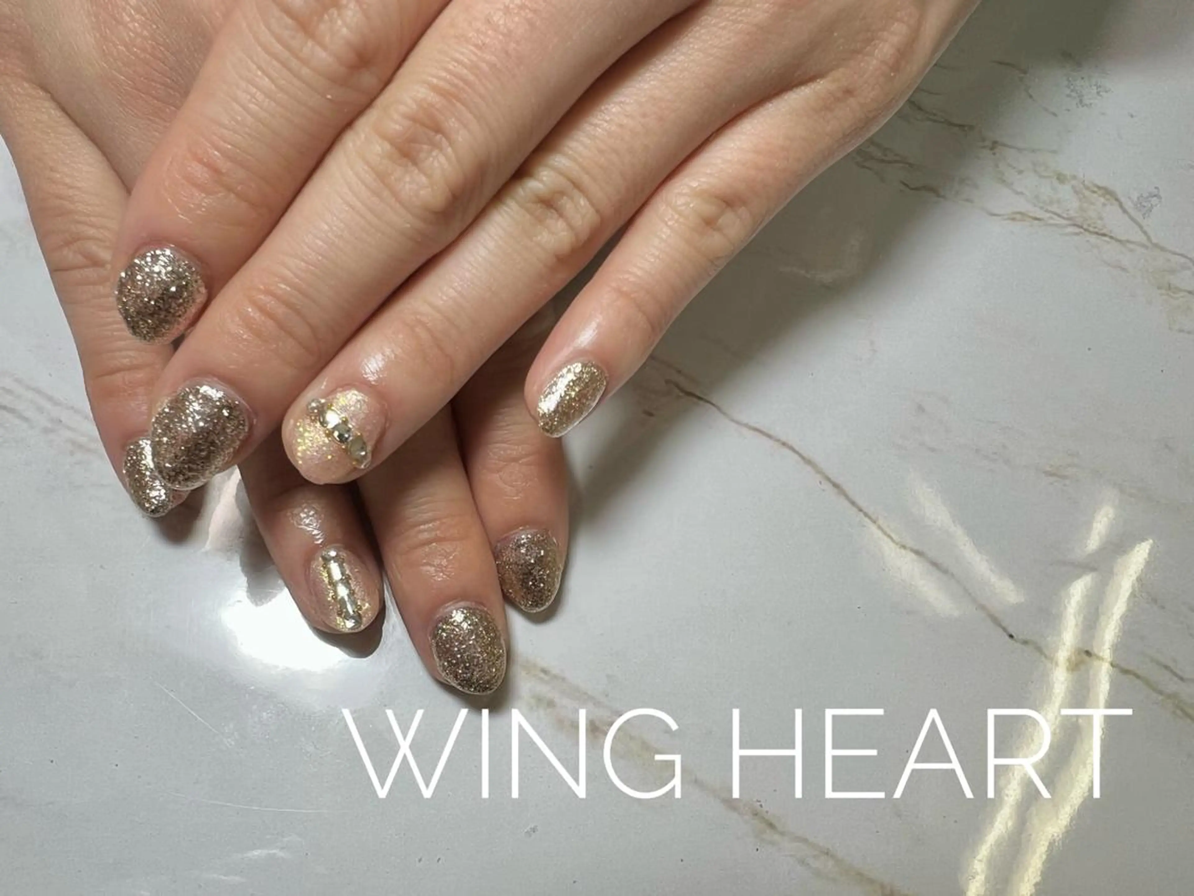 ネイル I. AYUMIのネイルデザイン