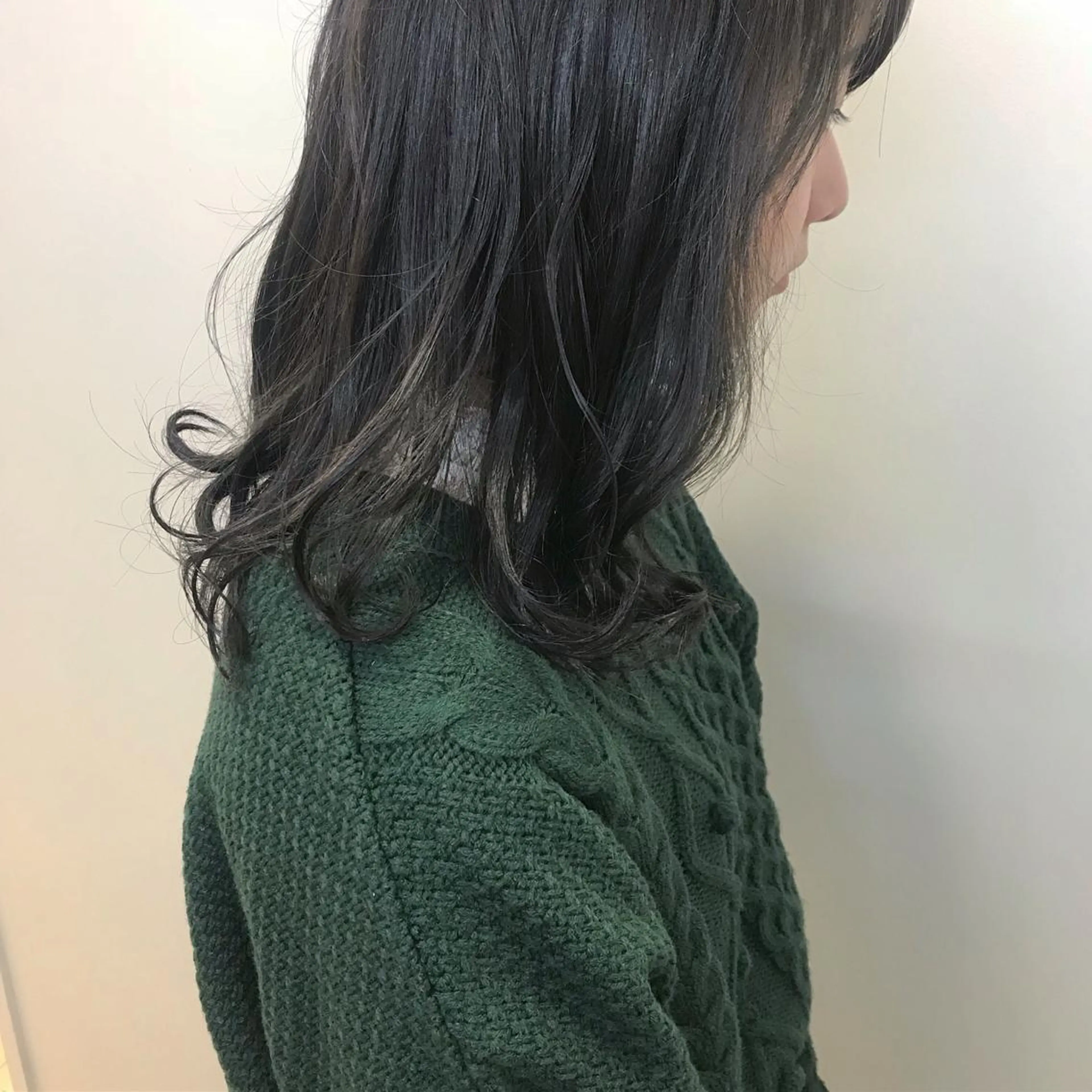 セミロング カラー 透明感カラー riho/ブリーチ/ デザインカラー/辻堂のヘアスタイル