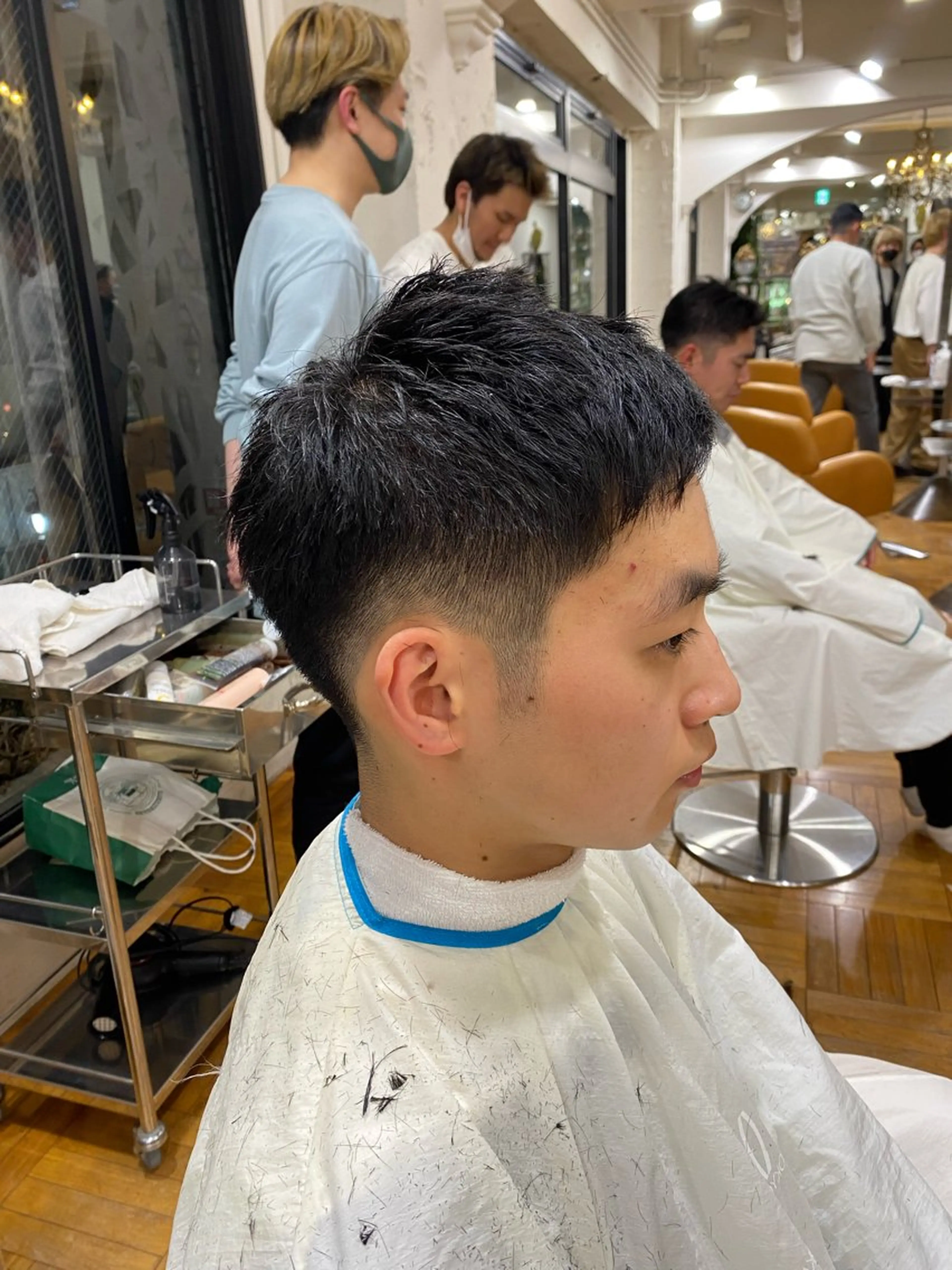 ショート メンズ ビジネス 刈り上げ メンズカット/セ ンターパート/Ryuのヘアスタイル